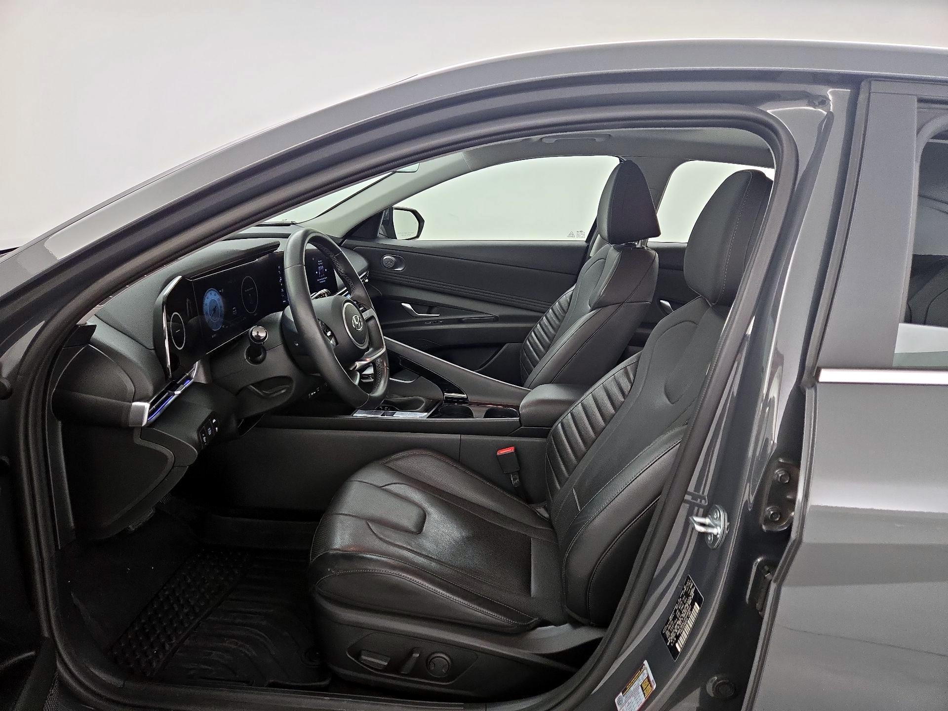 Thumbnail: 2023 Hyundai Elantra - 11