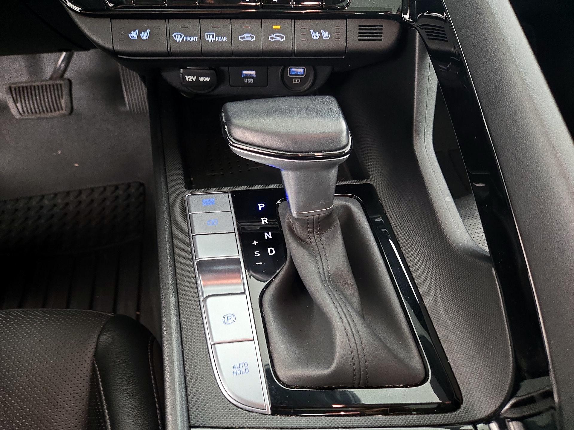 Thumbnail: 2023 Hyundai Elantra - 18