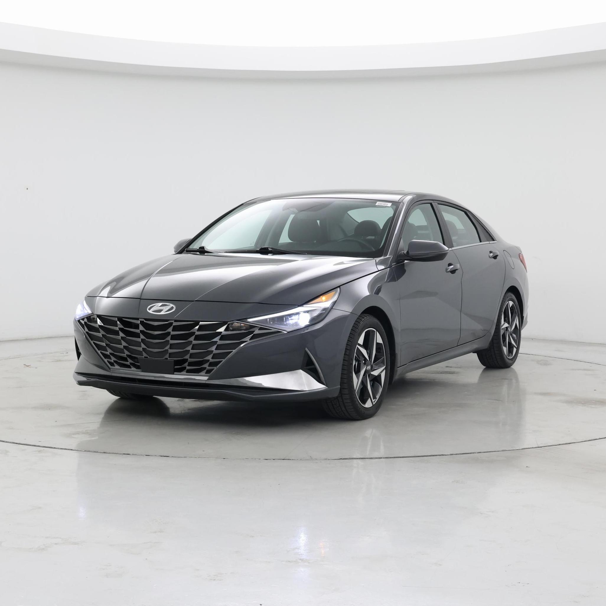 Thumbnail: 2023 Hyundai Elantra - 4