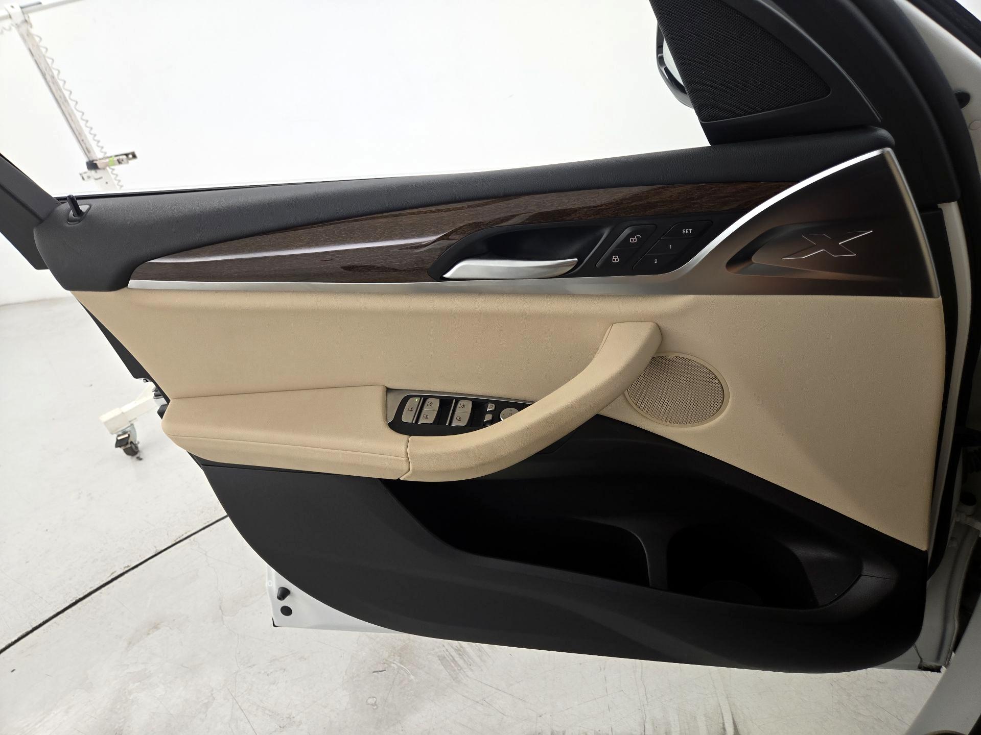 Thumbnail: 2021 BMW X3 - 12