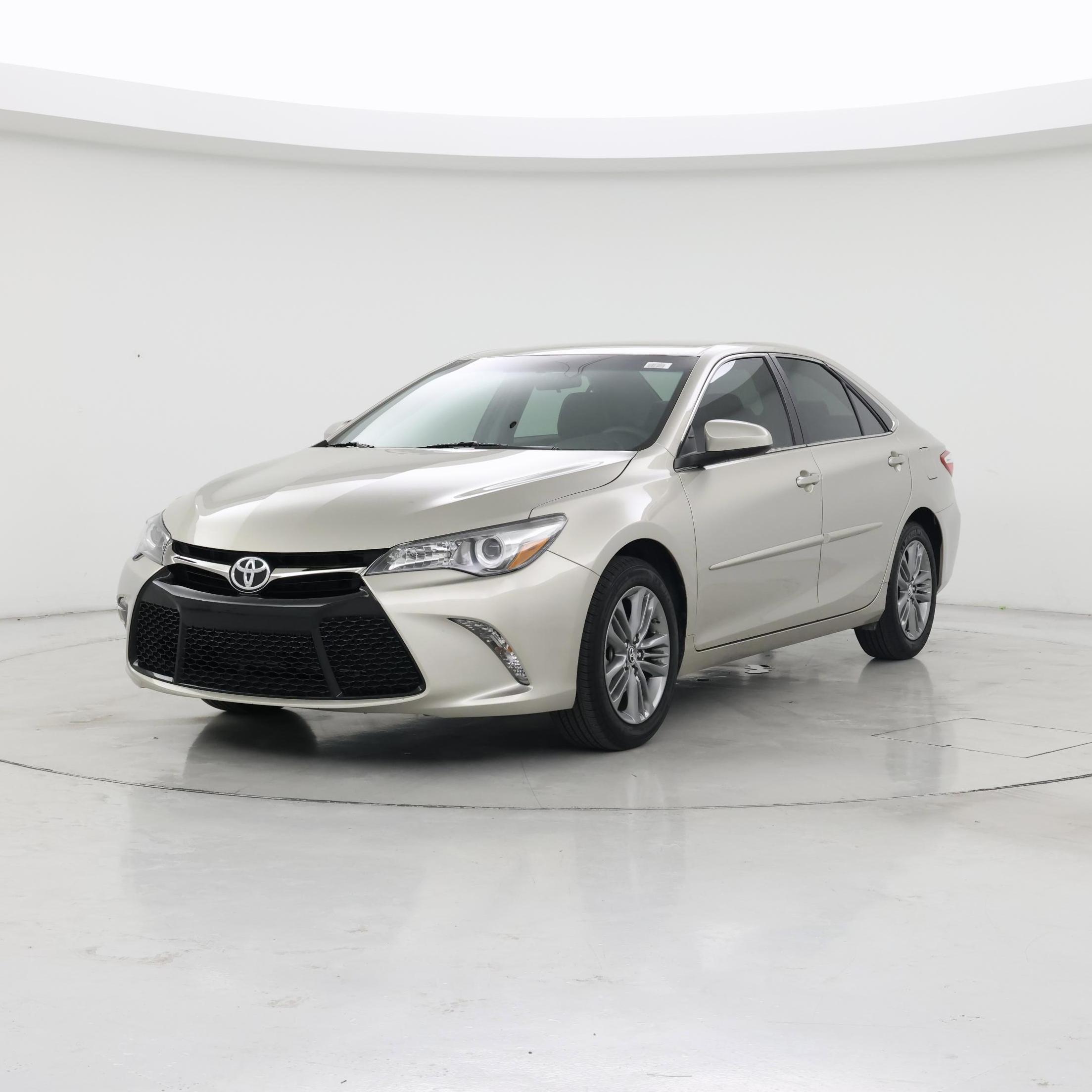 Thumbnail: 2017 Toyota Camry - 4