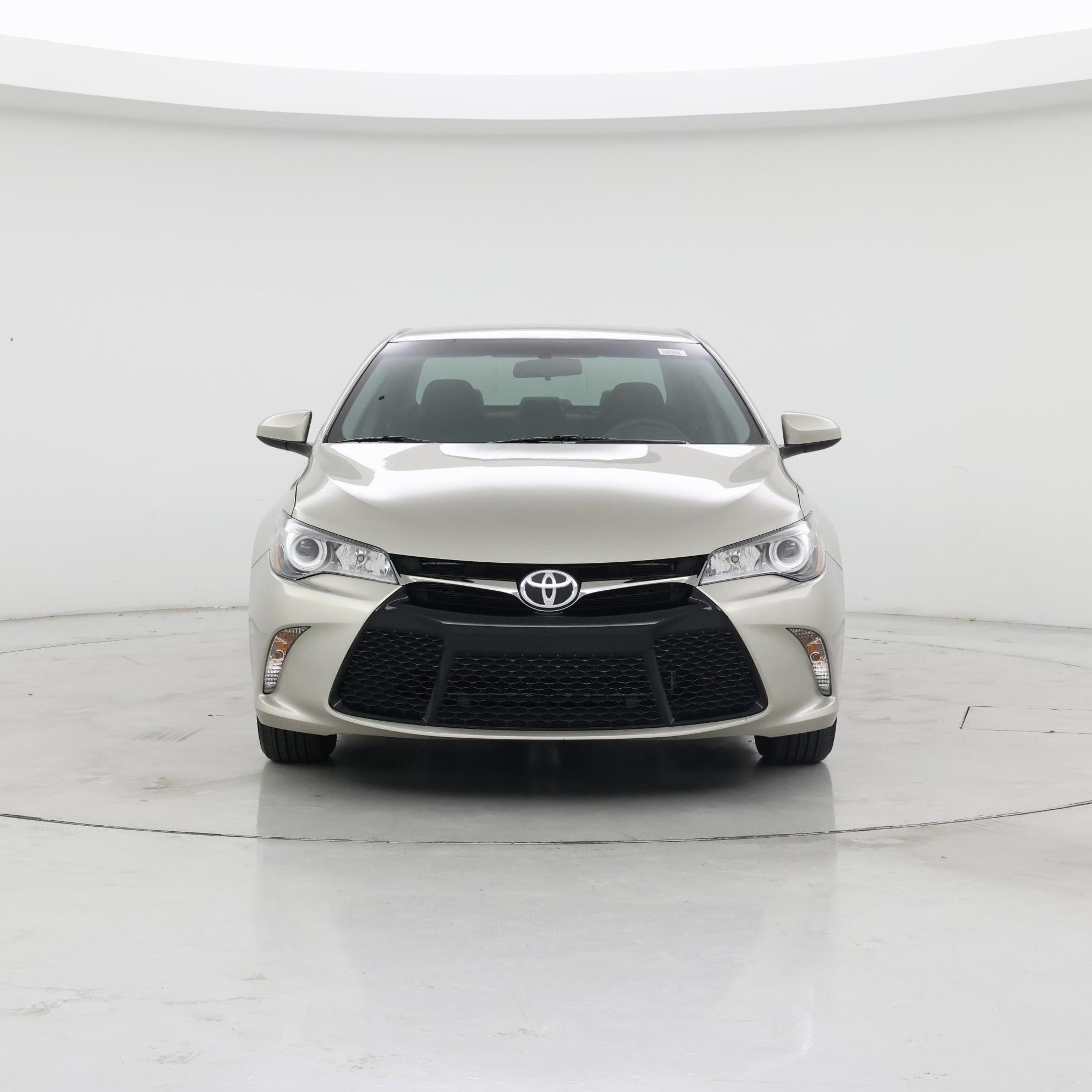 Thumbnail: 2017 Toyota Camry - 5