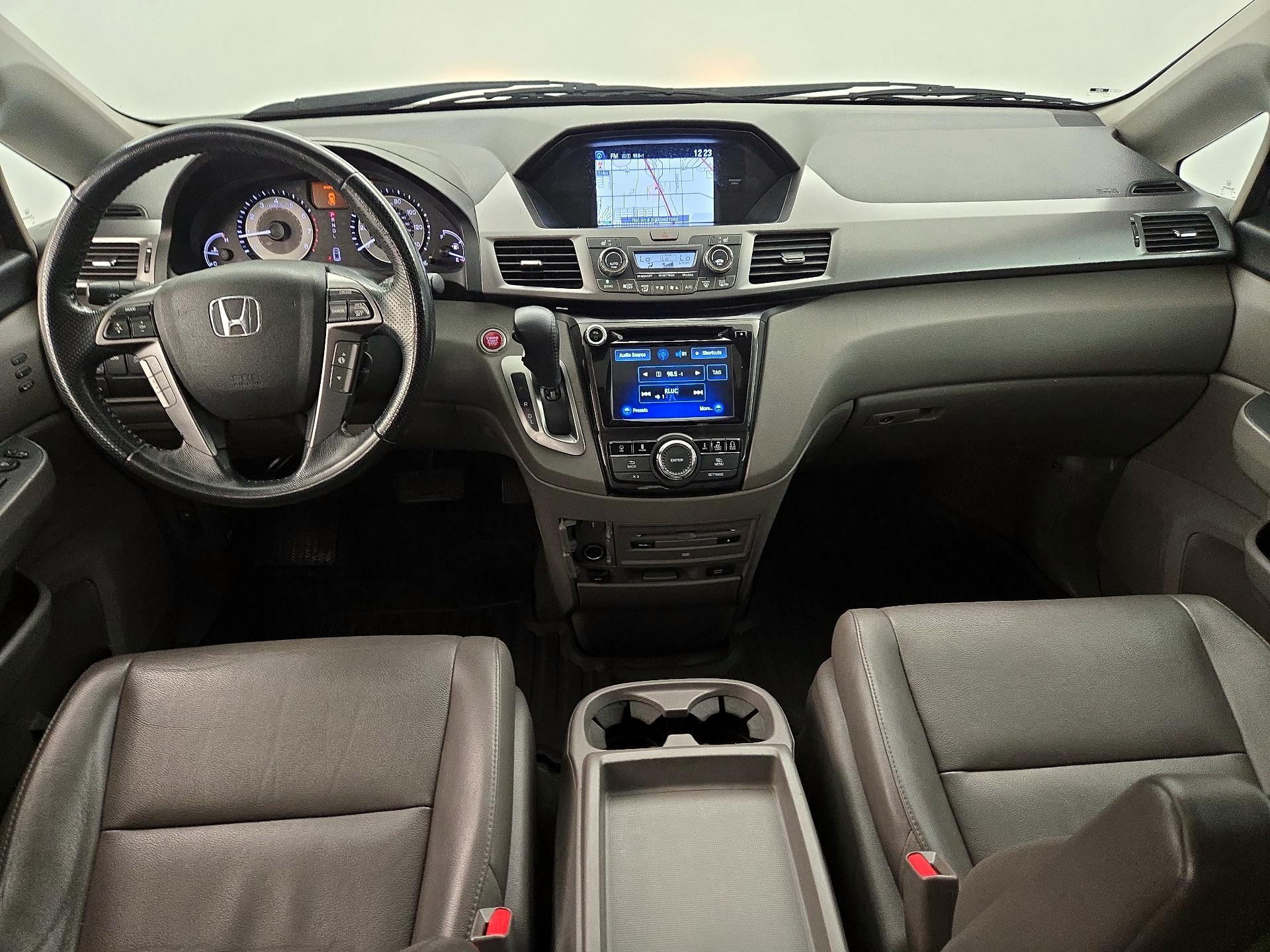 Thumbnail: 2014 Honda Odyssey - 9