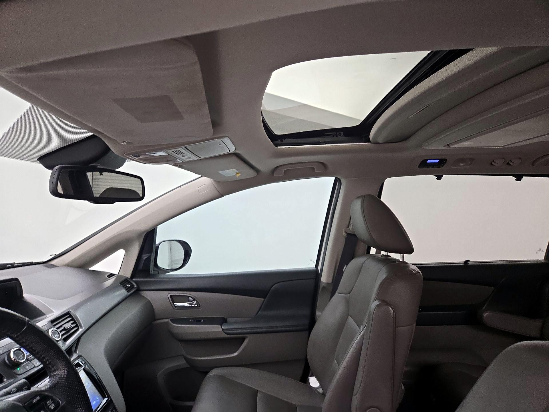 Thumbnail: 2014 Honda Odyssey - 20