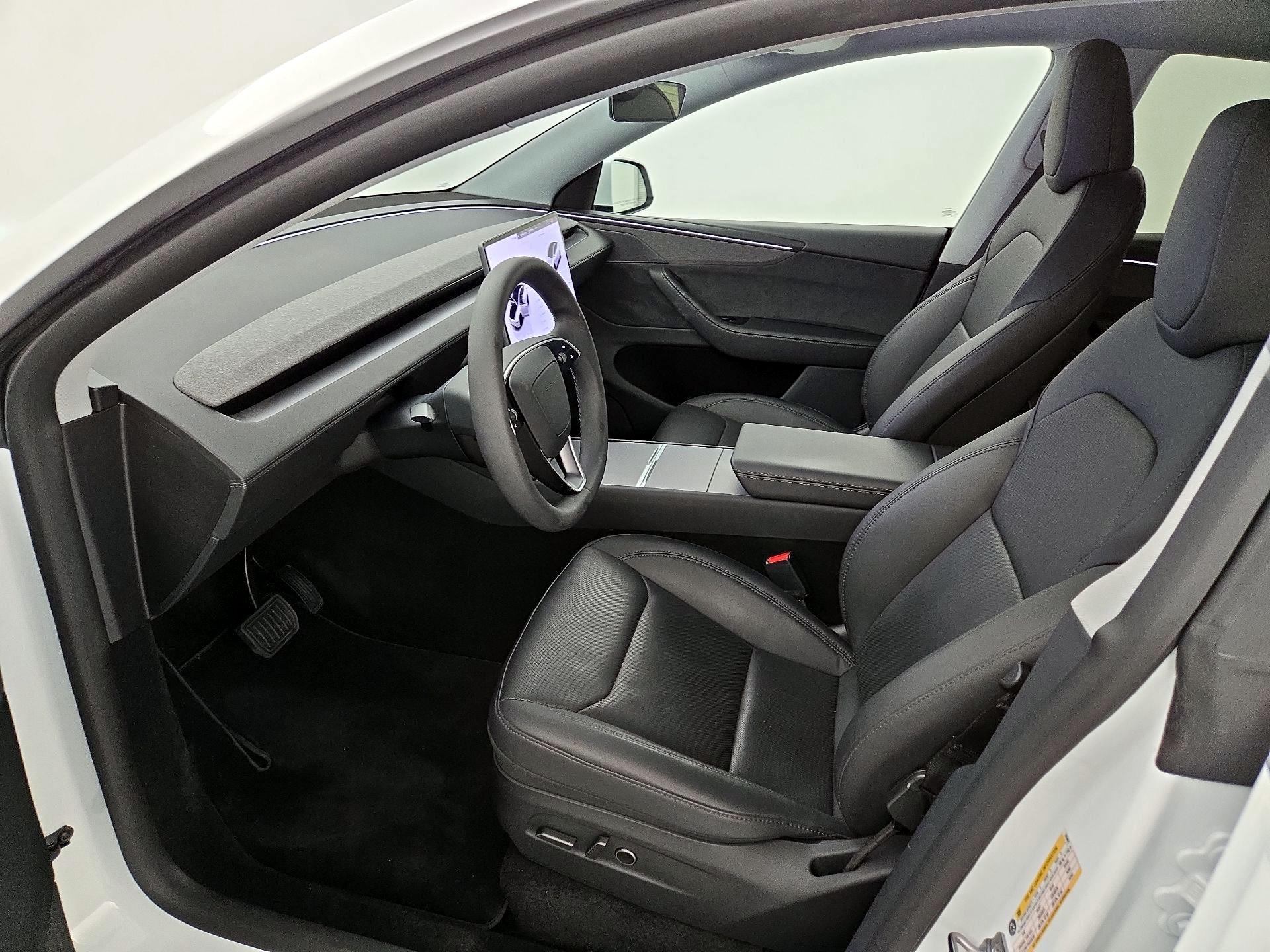 Thumbnail: 2026 Tesla Model Y - 11