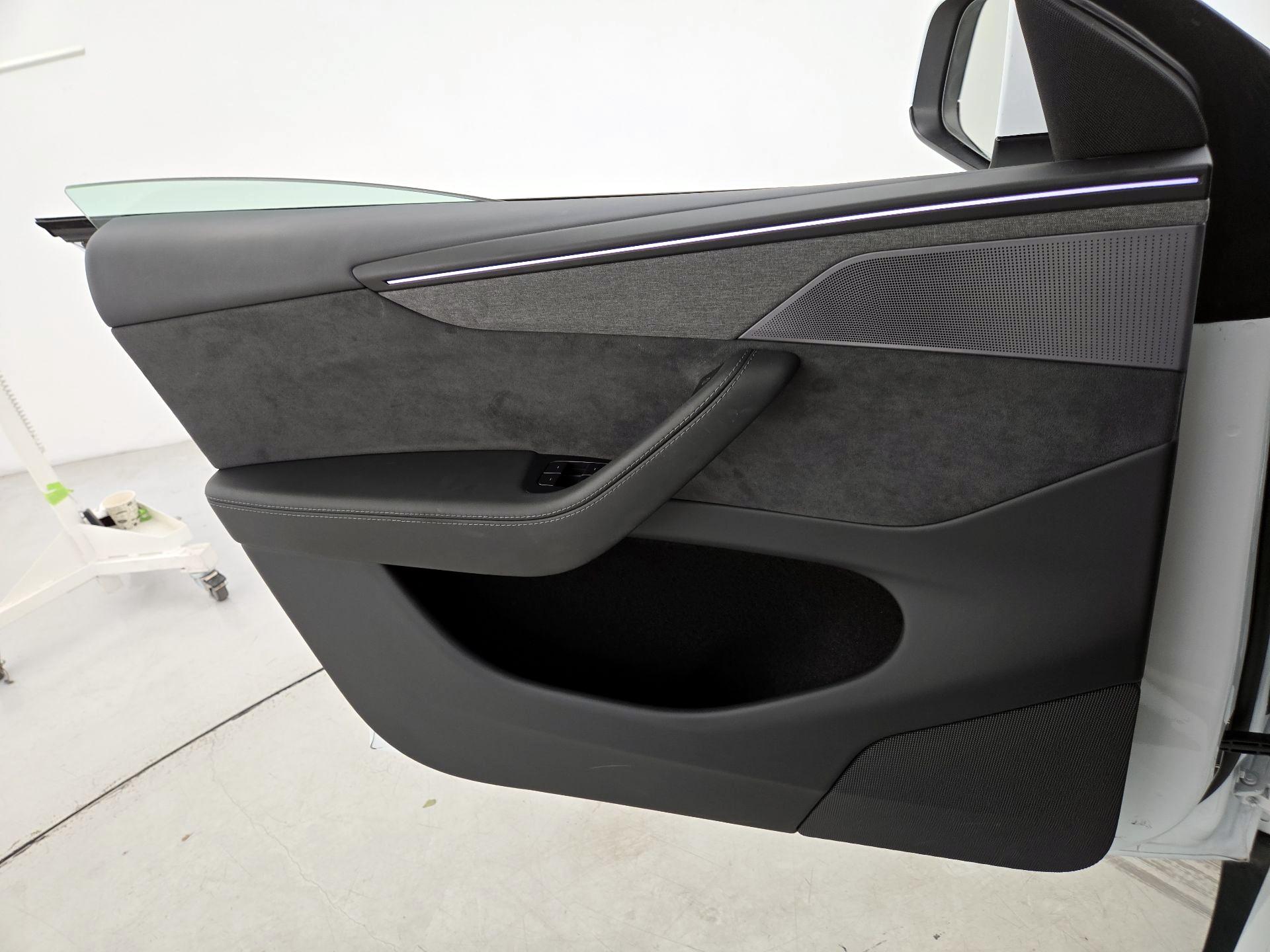 Thumbnail: 2026 Tesla Model Y - 12