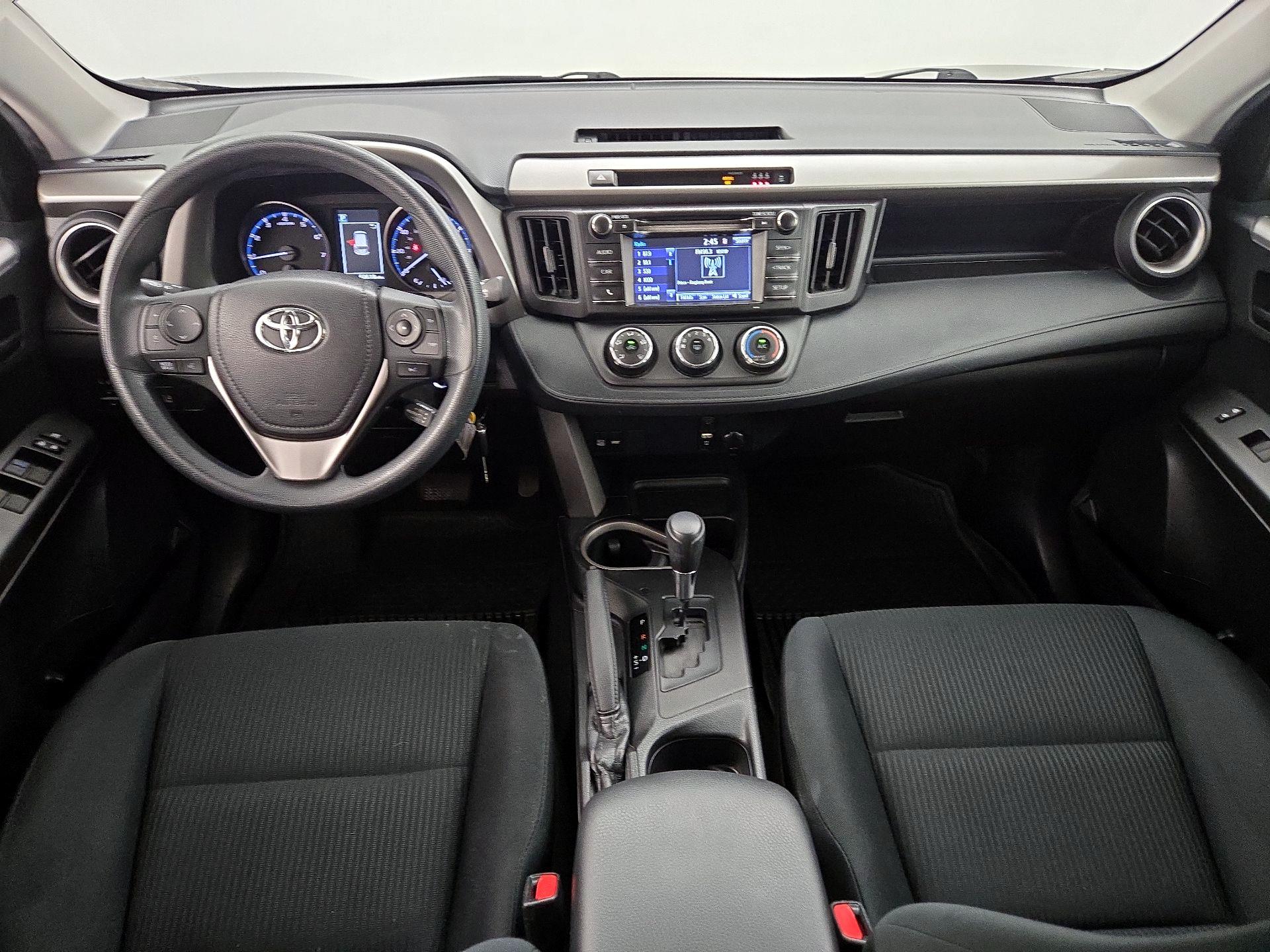 Thumbnail: 2017 Toyota RAV4 - 9