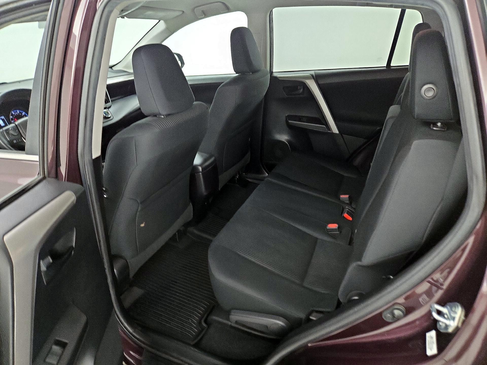 Thumbnail: 2017 Toyota RAV4 - 19