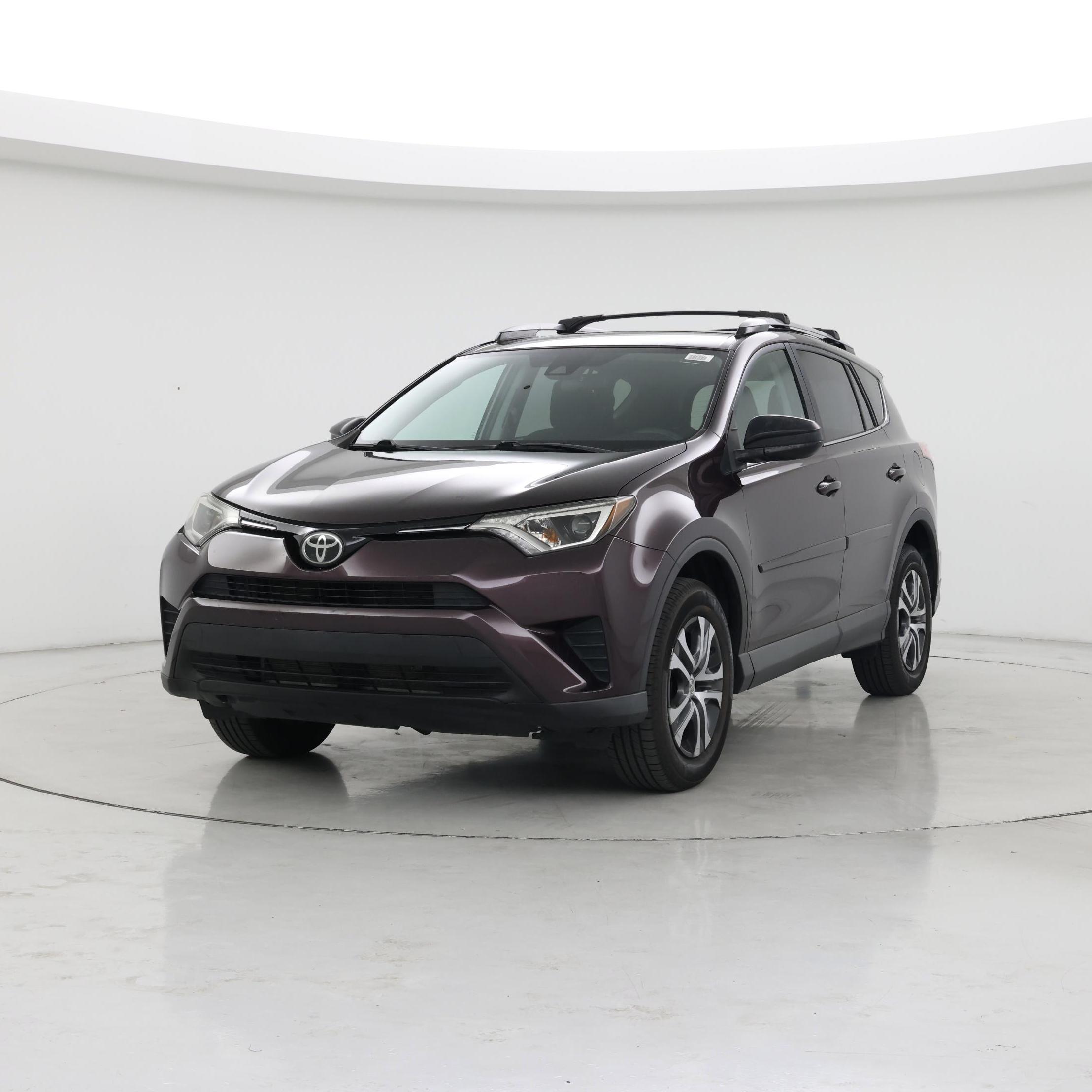 Thumbnail: 2017 Toyota RAV4 - 4