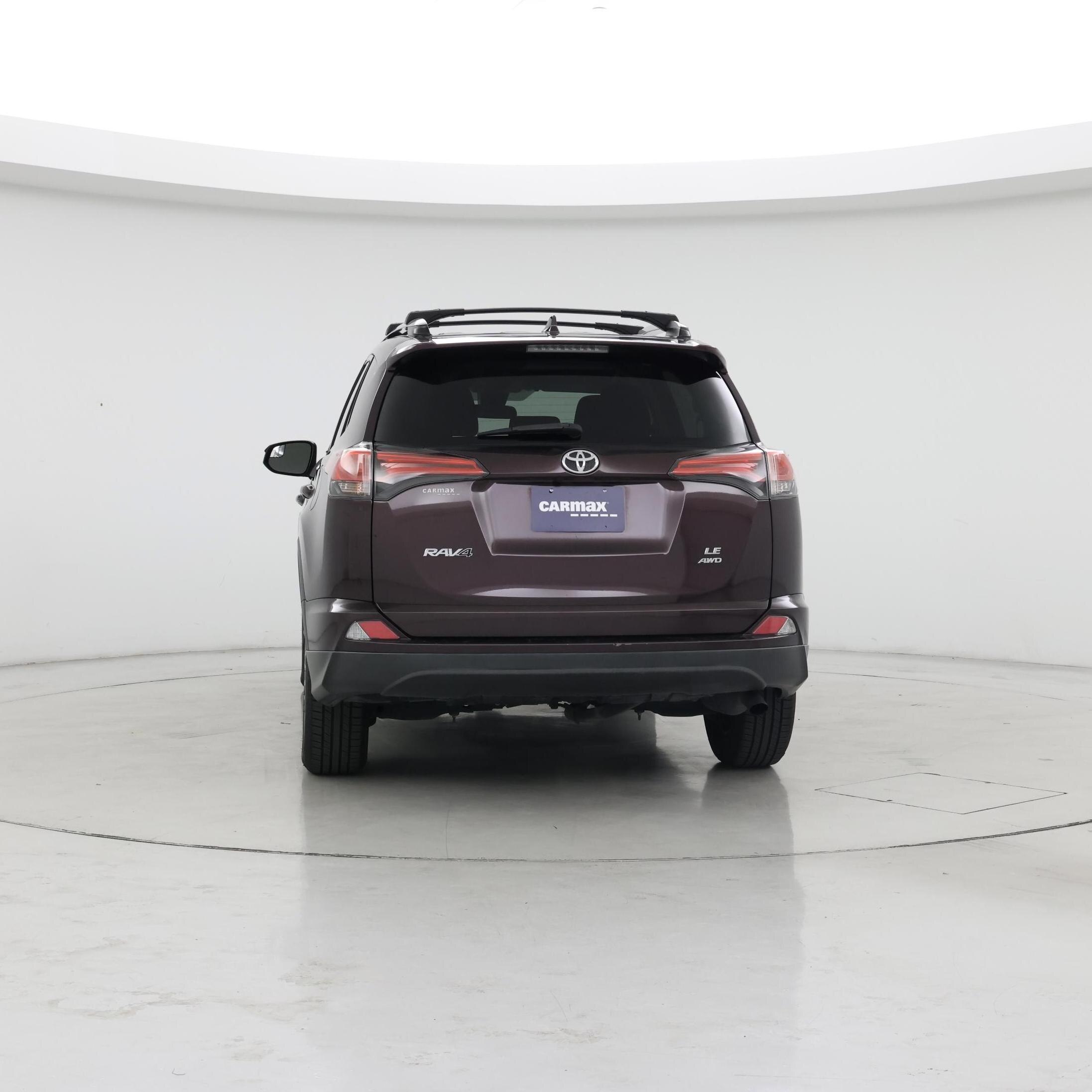 Thumbnail: 2017 Toyota RAV4 - 6