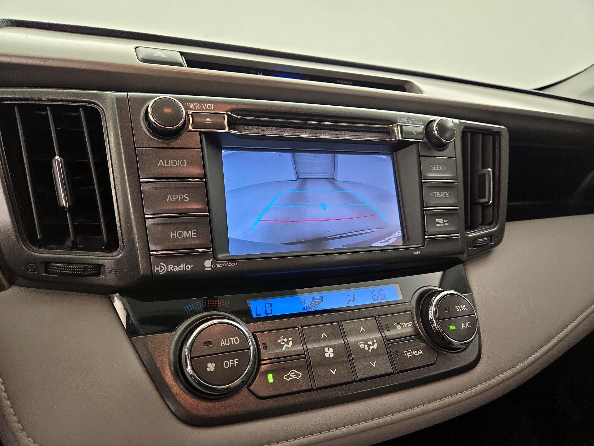 Thumbnail: 2015 Toyota RAV4 - 14