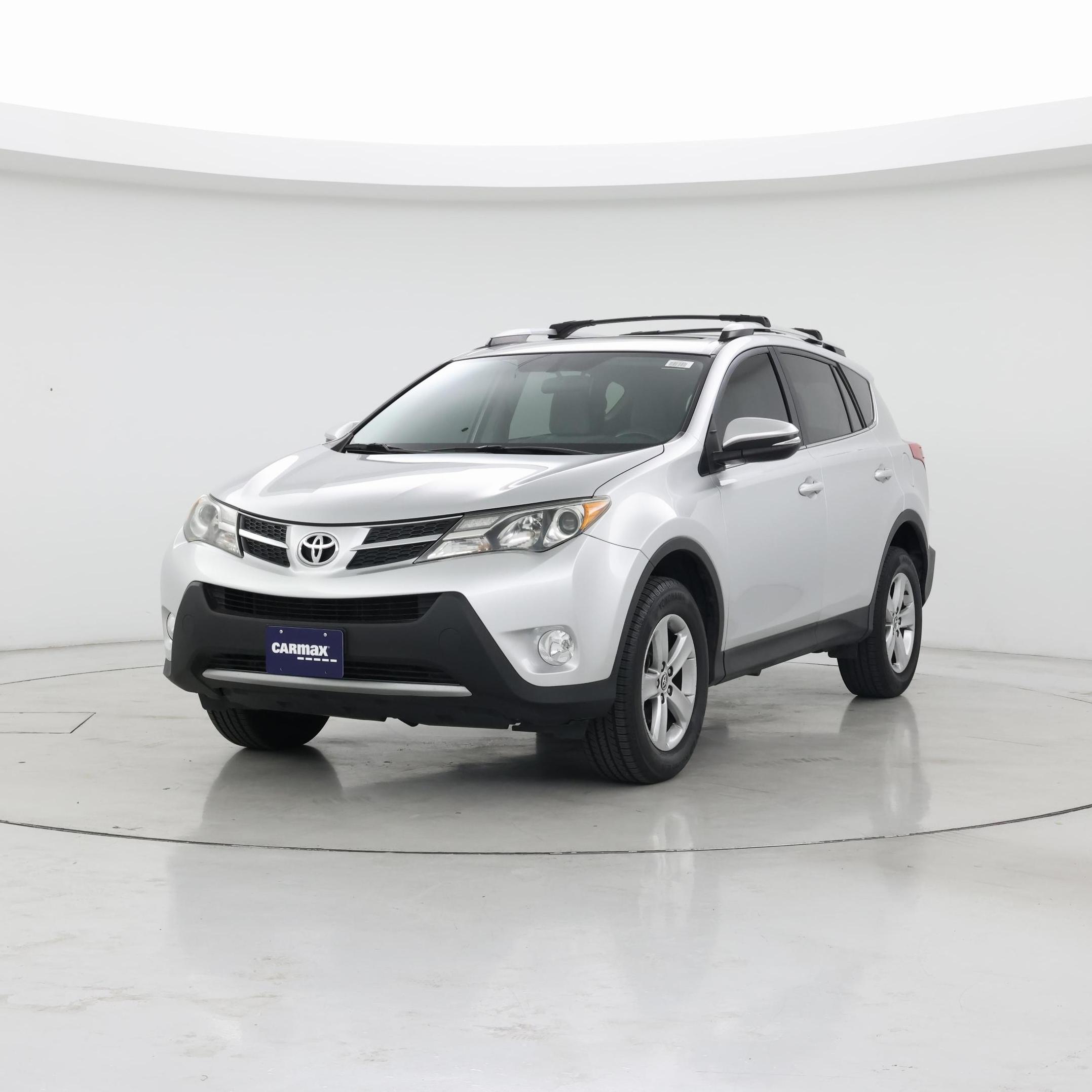 Thumbnail: 2015 Toyota RAV4 - 4
