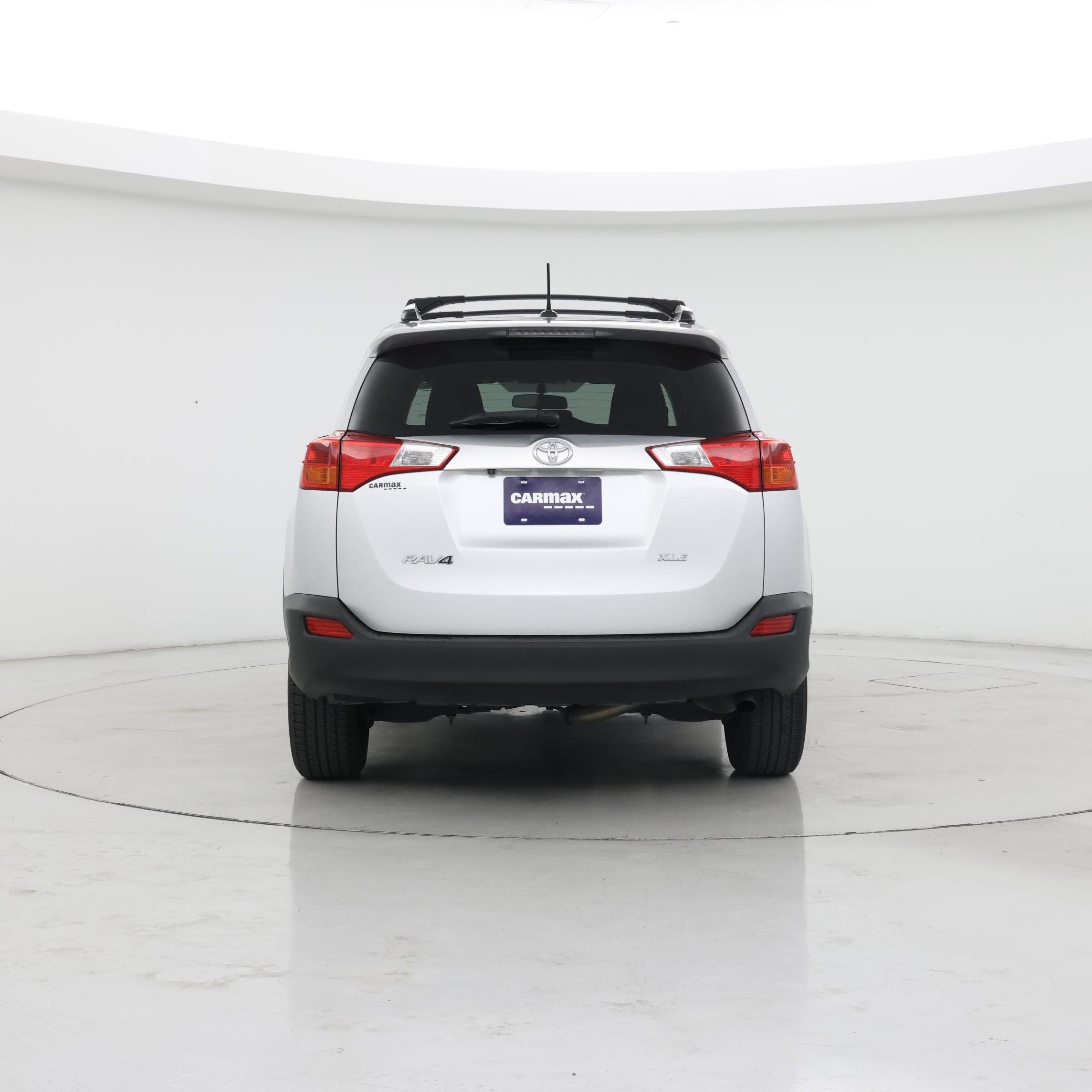 Thumbnail: 2015 Toyota RAV4 - 6