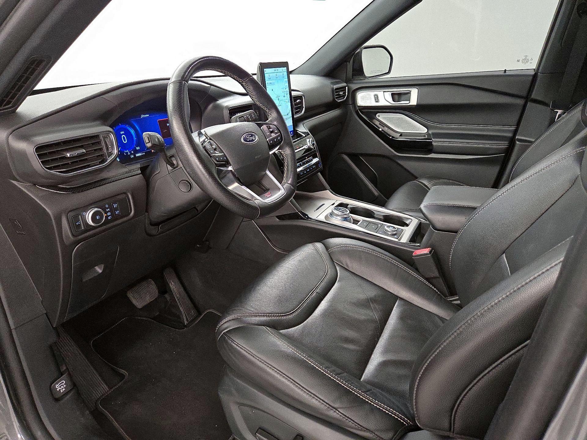 Thumbnail: 2022 Ford Explorer - 11
