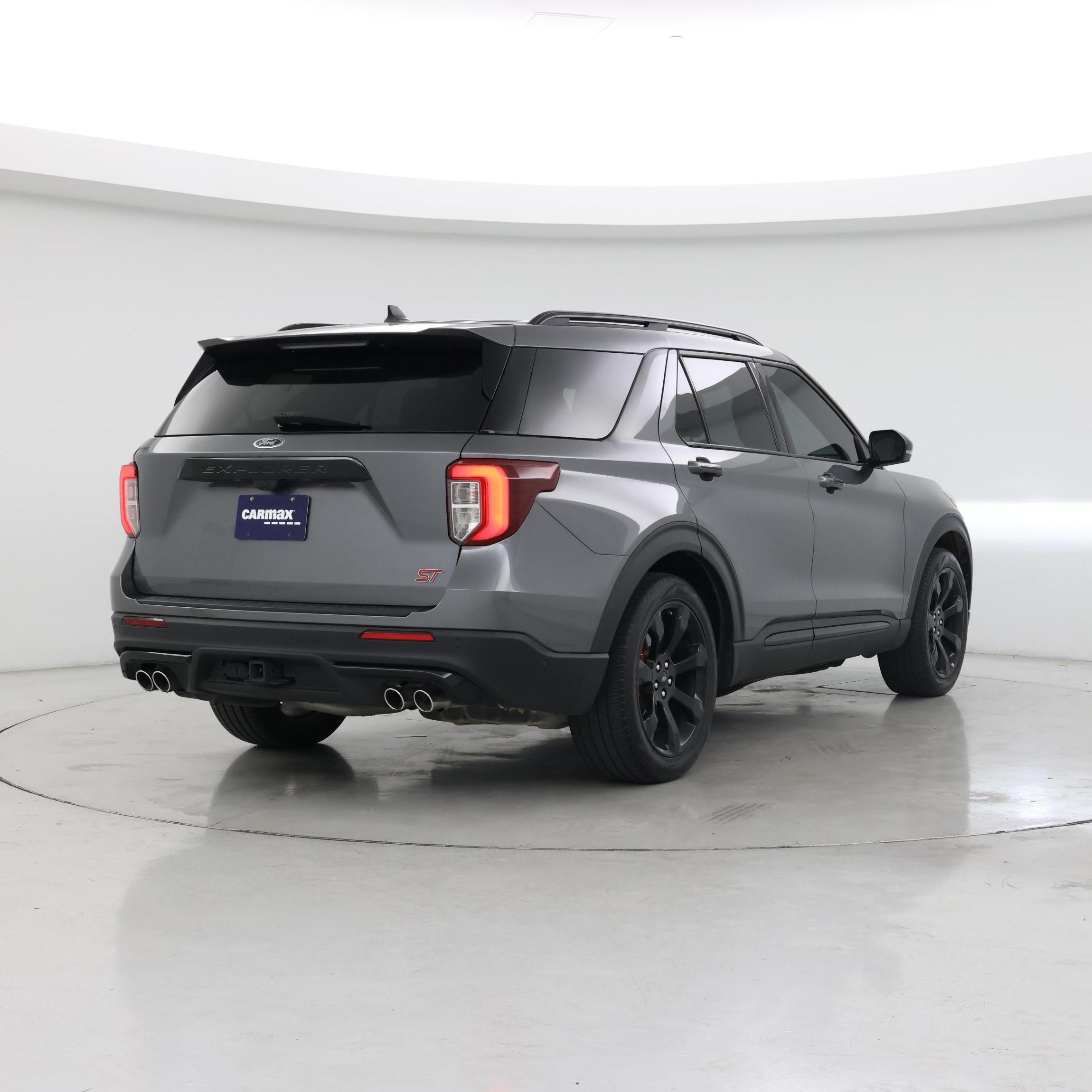 Thumbnail: 2022 Ford Explorer - 8