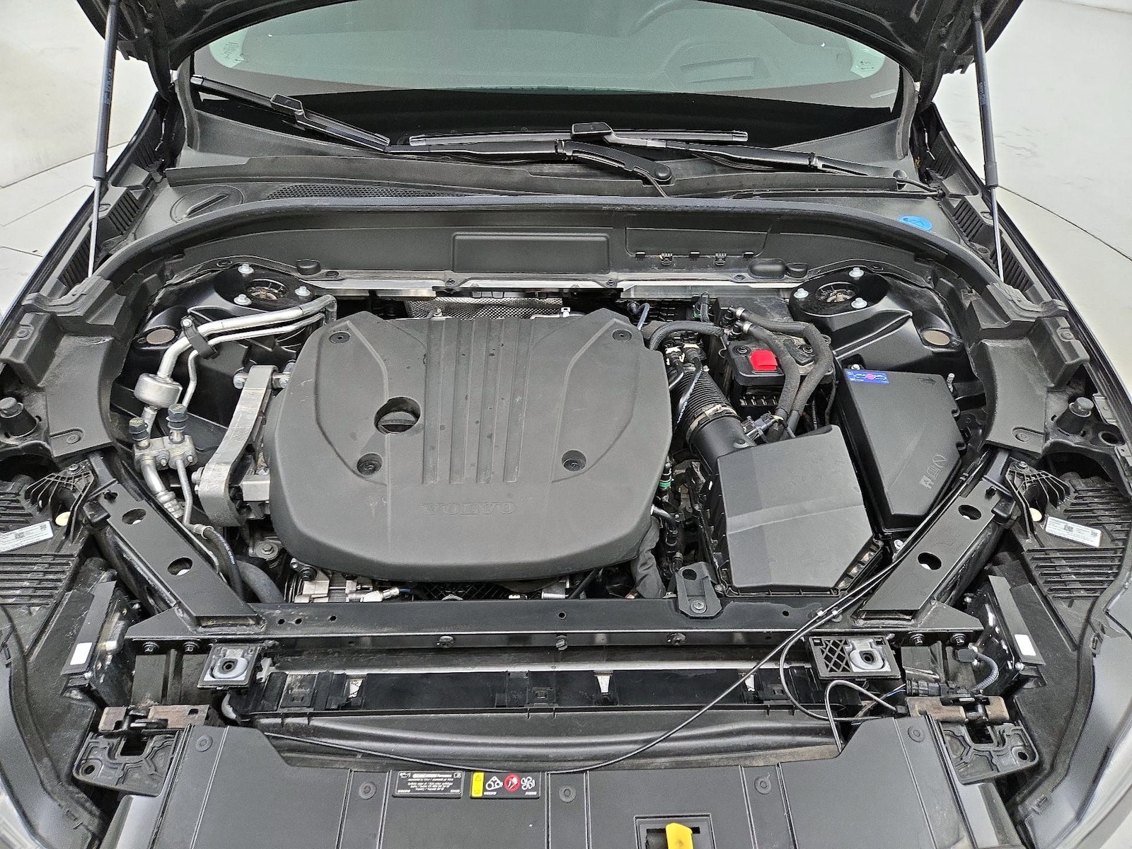 2023 Volvo XC60 Ultimate - Photo 24