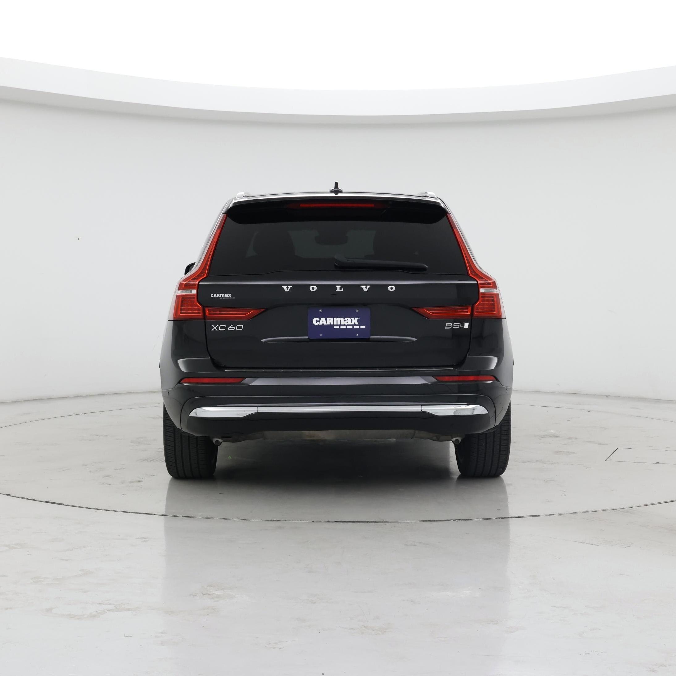 Thumbnail: 2023 Volvo XC60 - 6