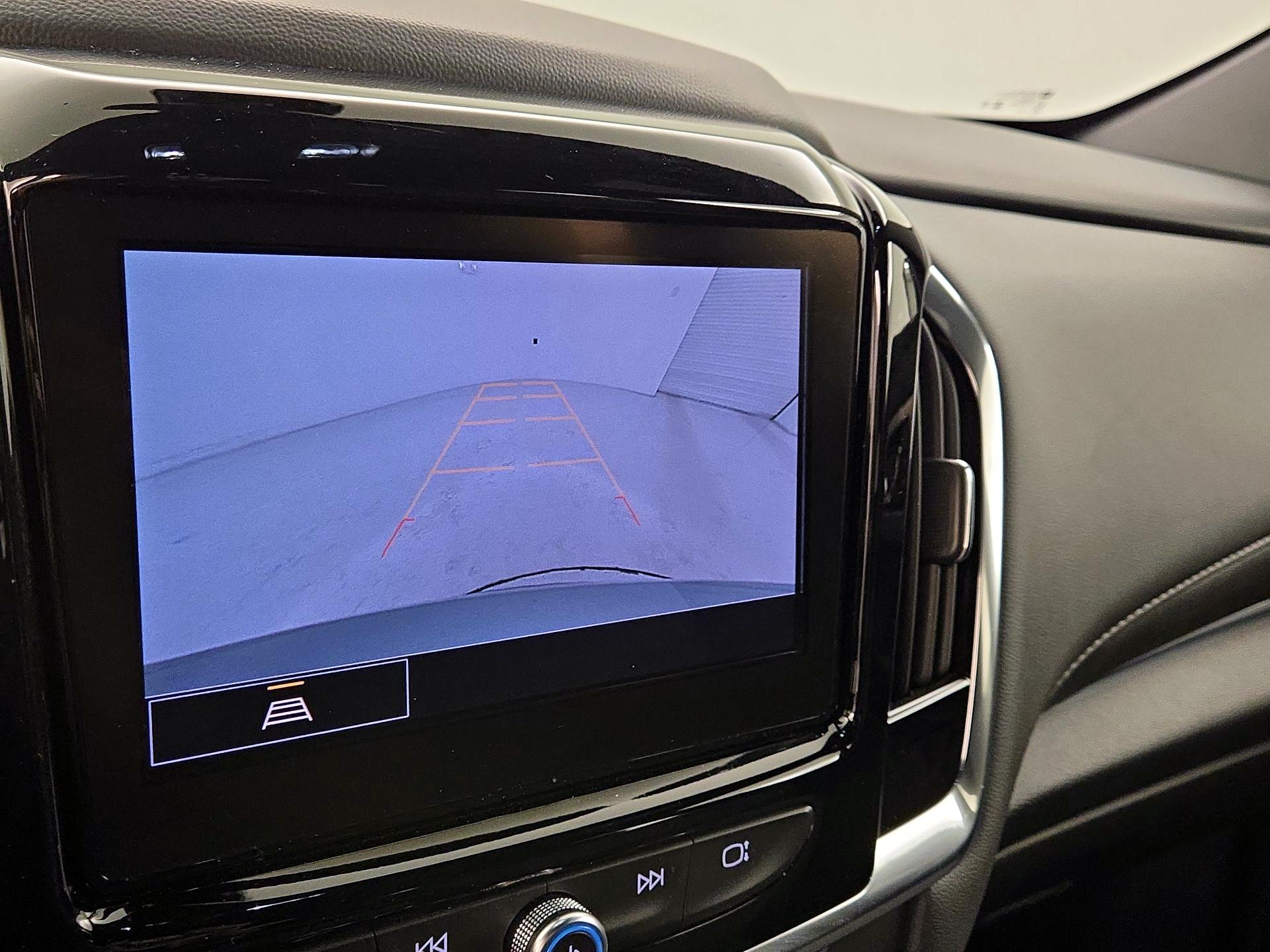 Thumbnail: 2023 Chevrolet Traverse - 14