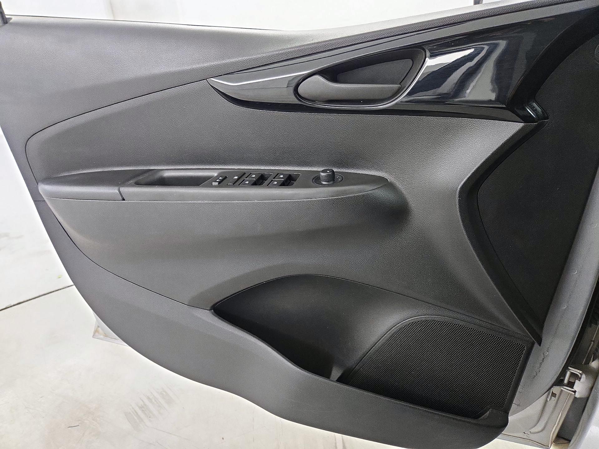 Thumbnail: 2020 Chevrolet Spark - 12