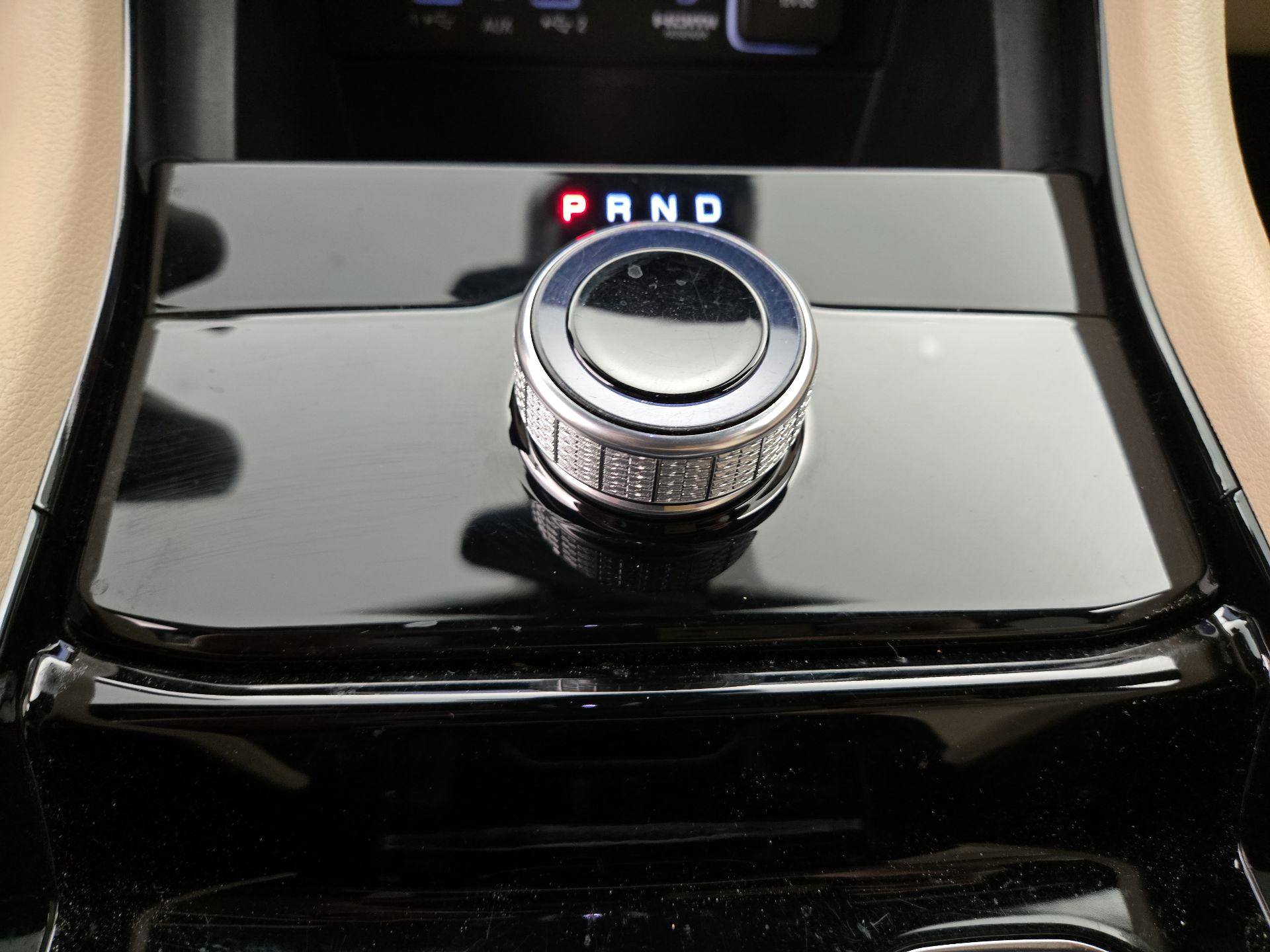 Thumbnail: 2023 Jeep Grand Cherokee - 18