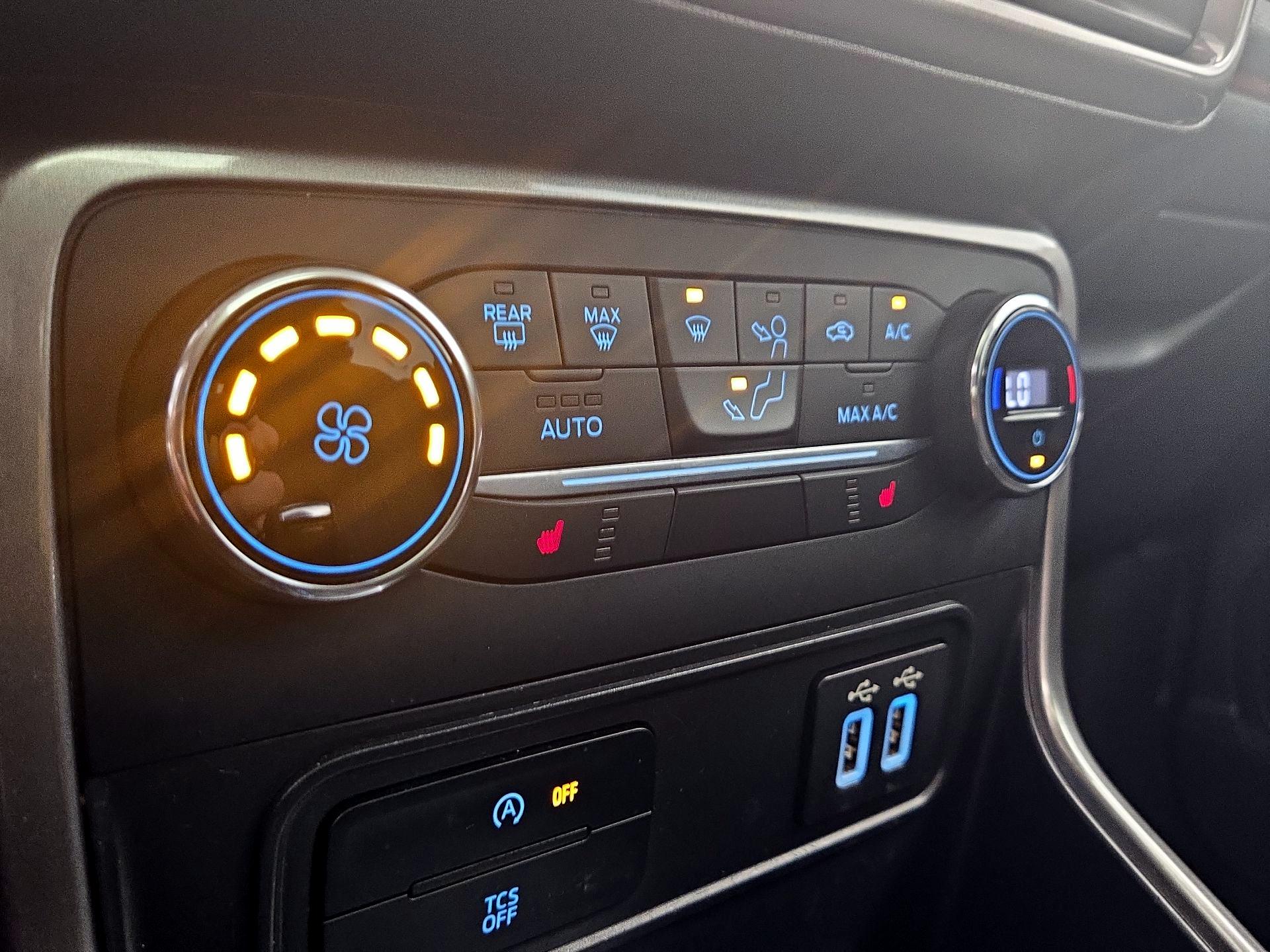 Thumbnail: 2020 Ford EcoSport - 15