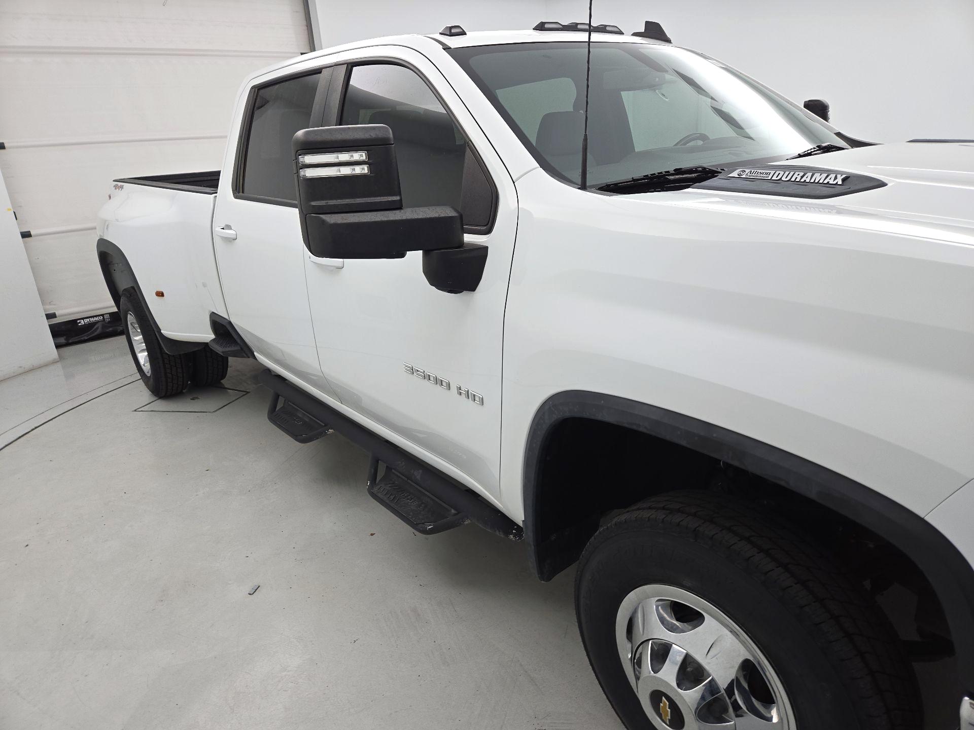 Thumbnail: 2021 Chevrolet Silverado 3500 - 4