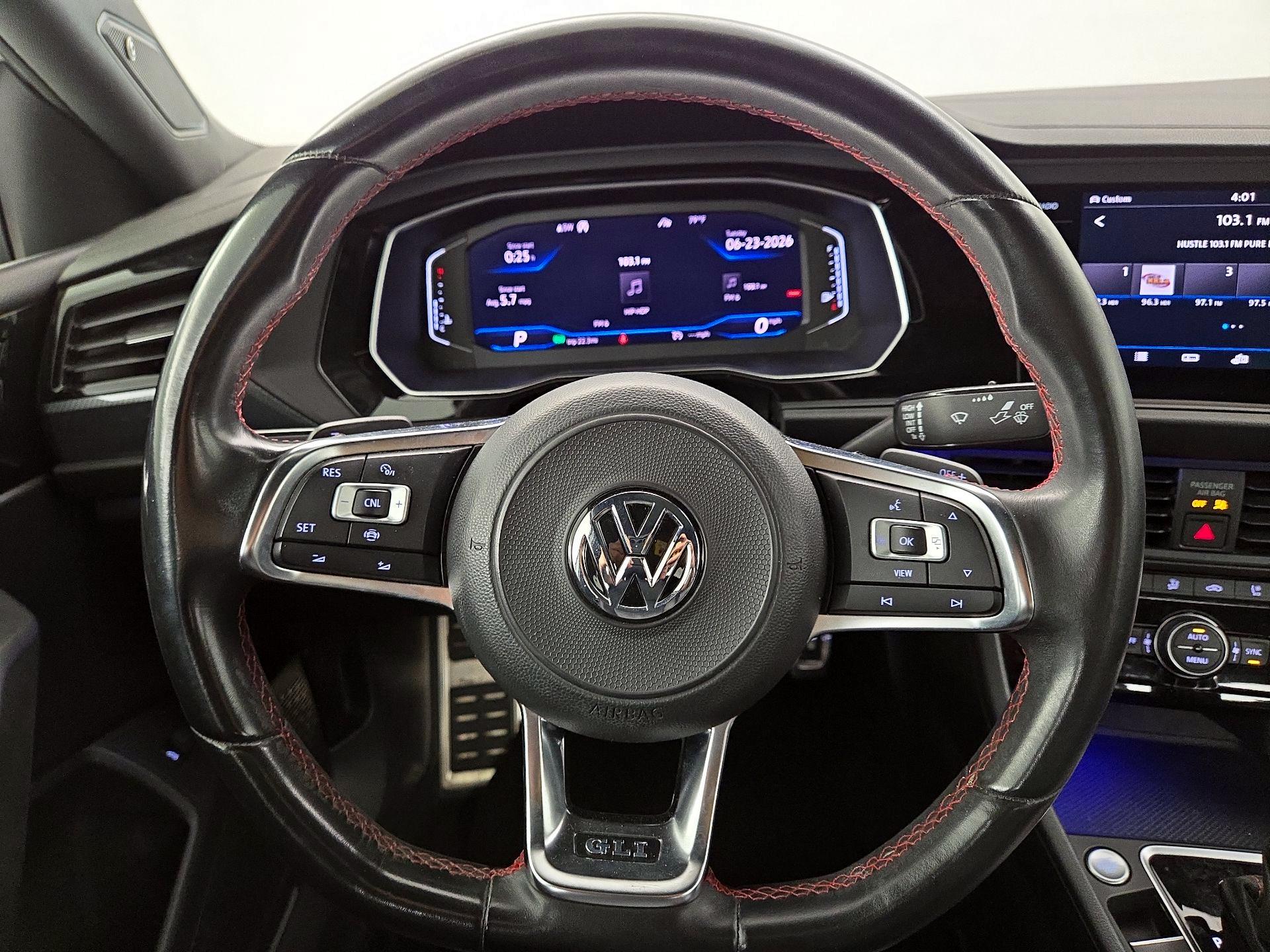 Thumbnail: 2019 Volkswagen Jetta - 10