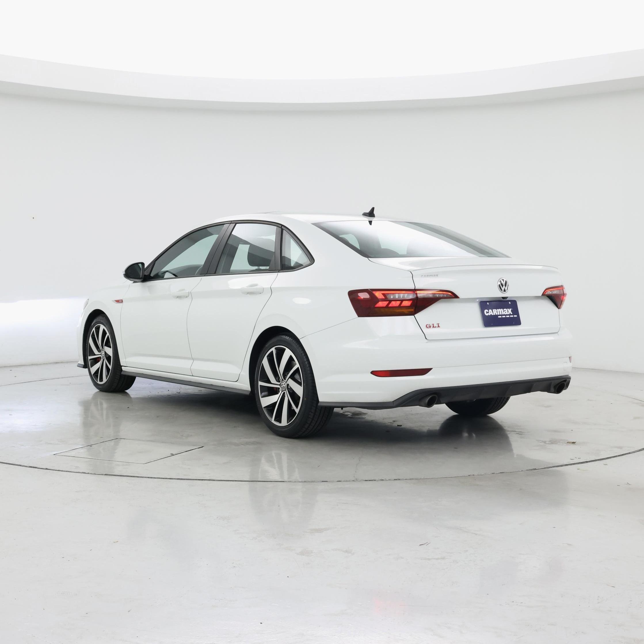 Thumbnail: 2019 Volkswagen Jetta - 2