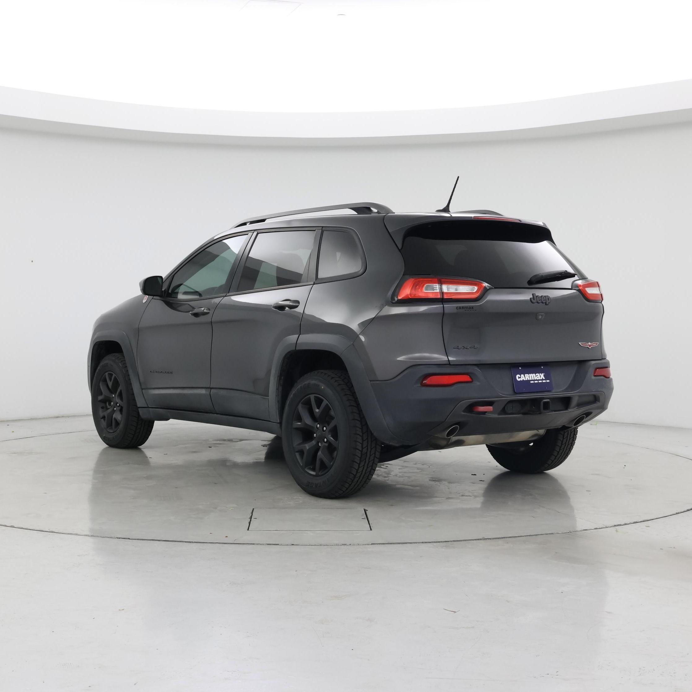 Thumbnail: 2015 Jeep Cherokee - 2