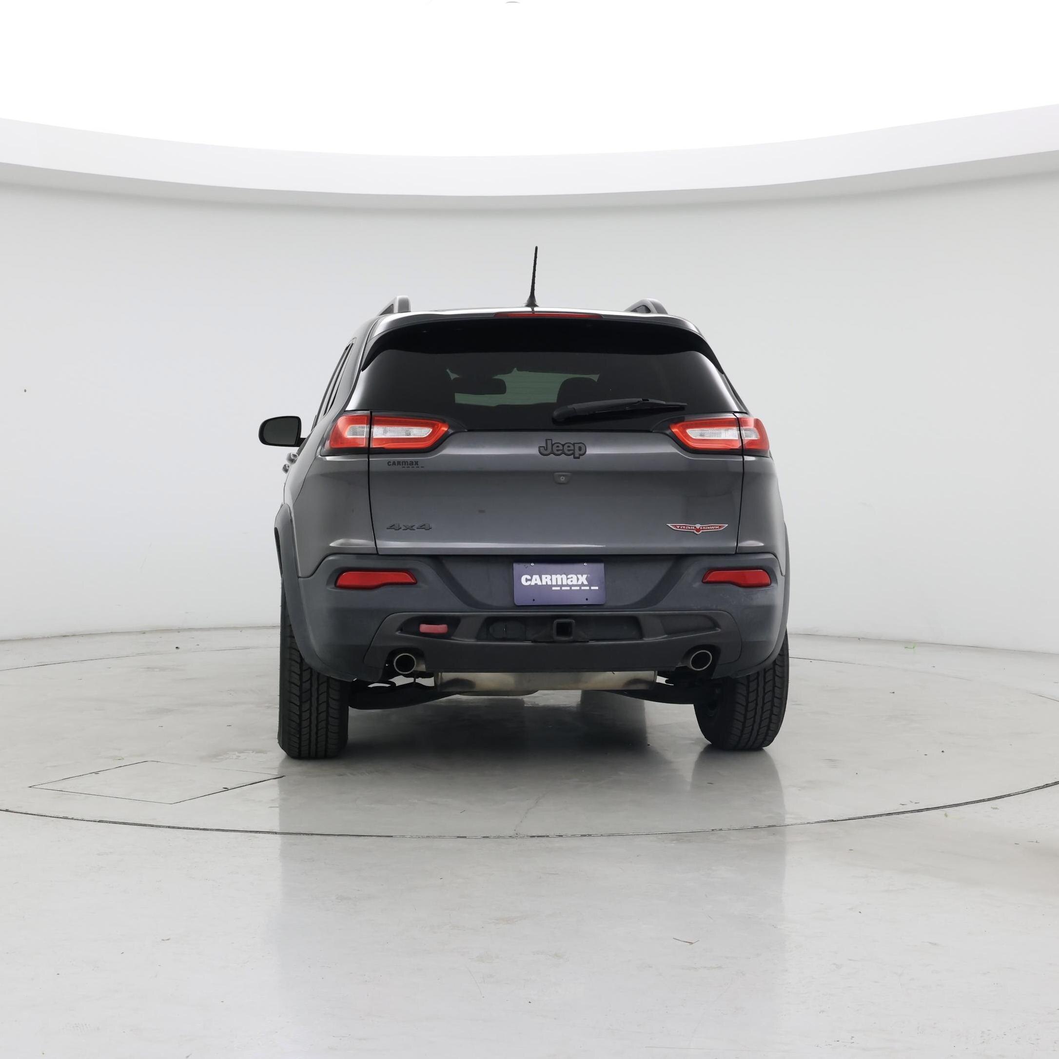 Thumbnail: 2015 Jeep Cherokee - 6