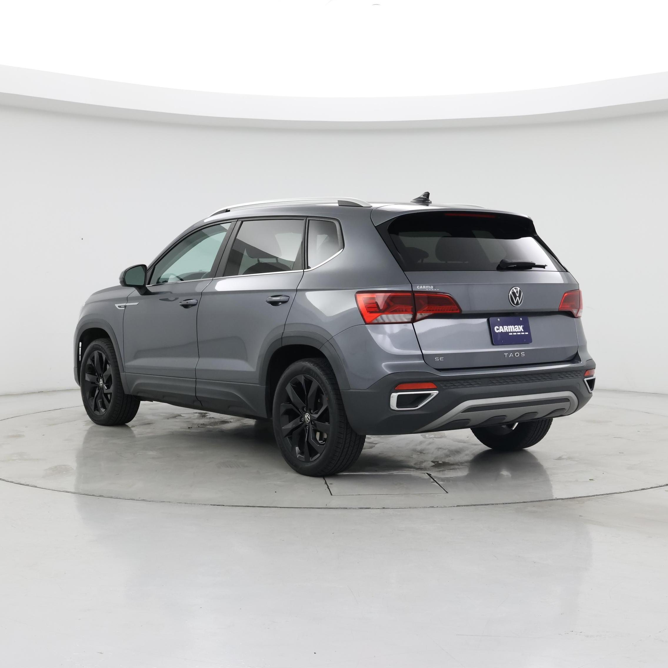 Thumbnail: 2022 Volkswagen Taos - 2