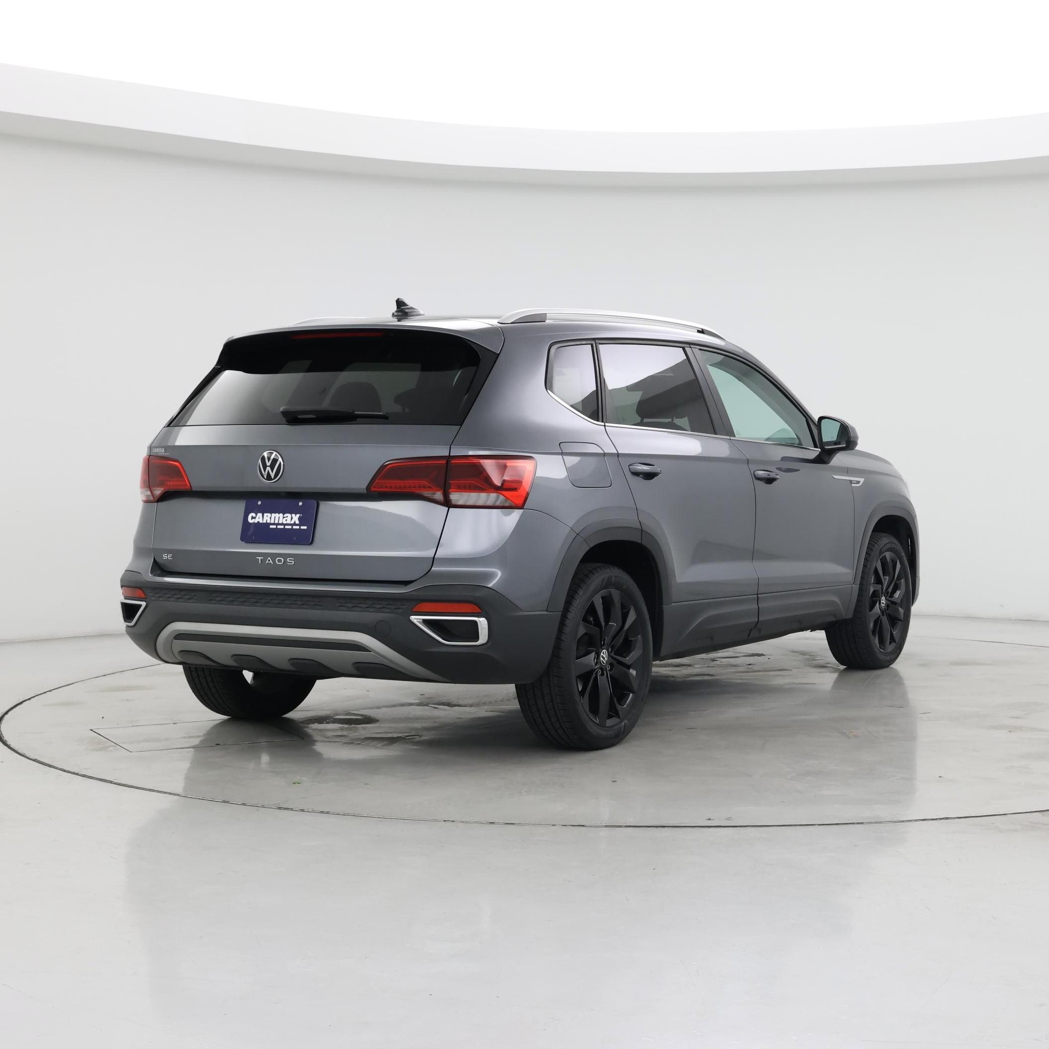 Thumbnail: 2022 Volkswagen Taos - 8
