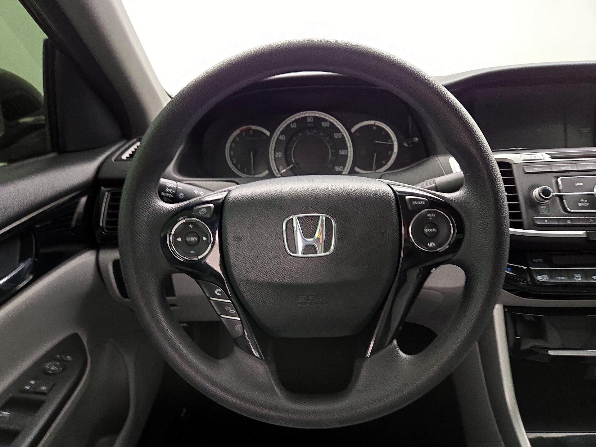 Thumbnail: 2017 Honda Accord - 10