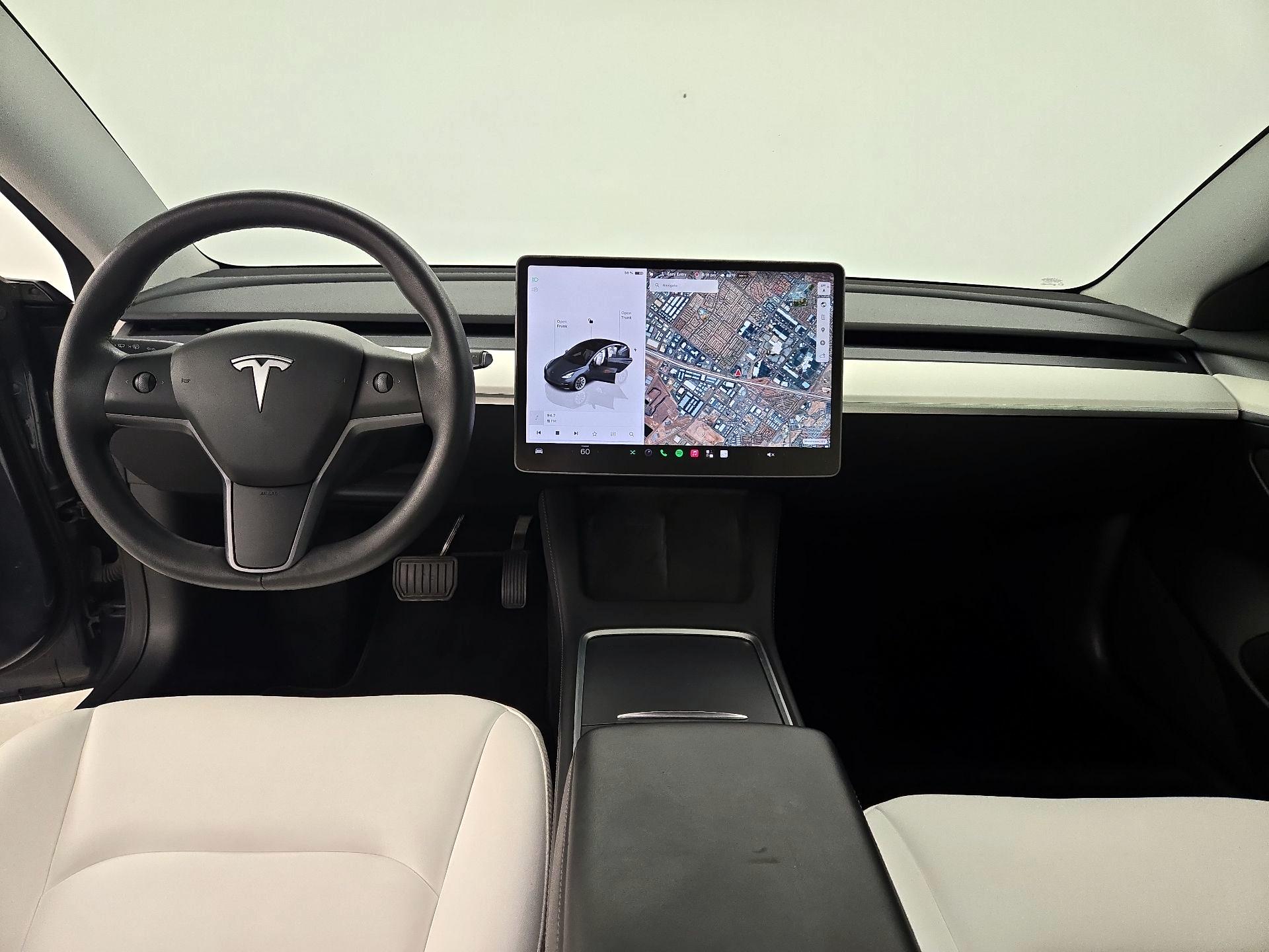 Thumbnail: 2023 Tesla Model 3 - 9