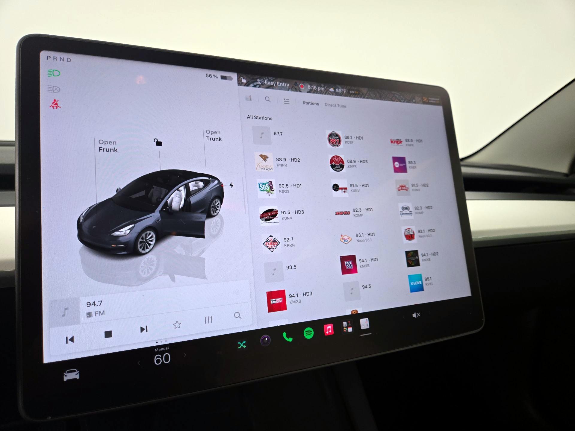 Thumbnail: 2023 Tesla Model 3 - 15