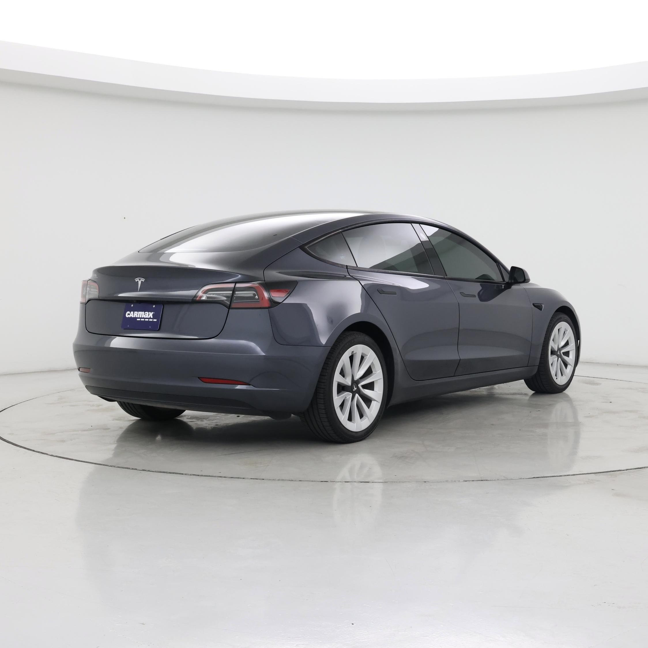 Thumbnail: 2023 Tesla Model 3 - 8
