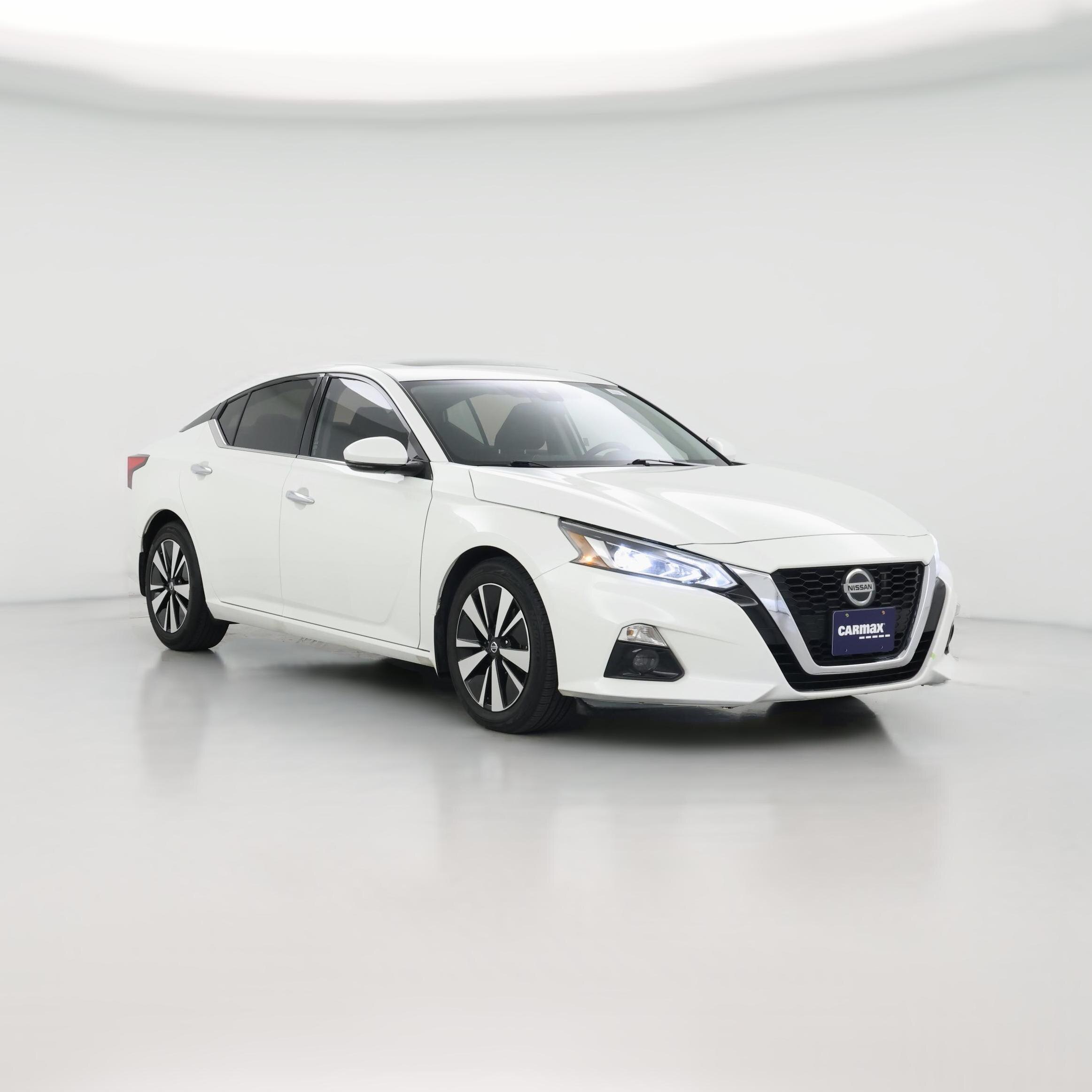 Thumbnail: 2021 Nissan Altima - 1