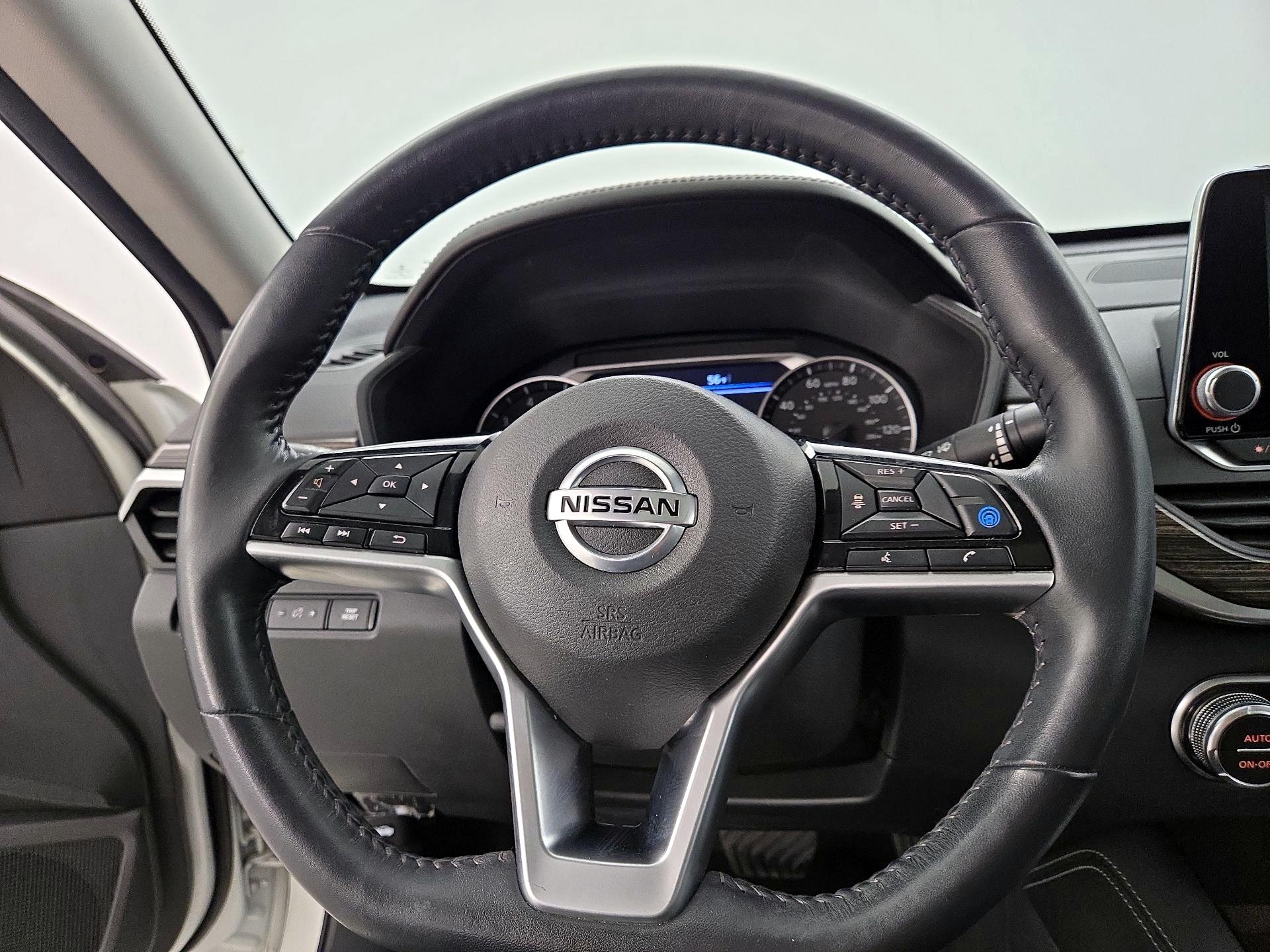 Thumbnail: 2021 Nissan Altima - 10