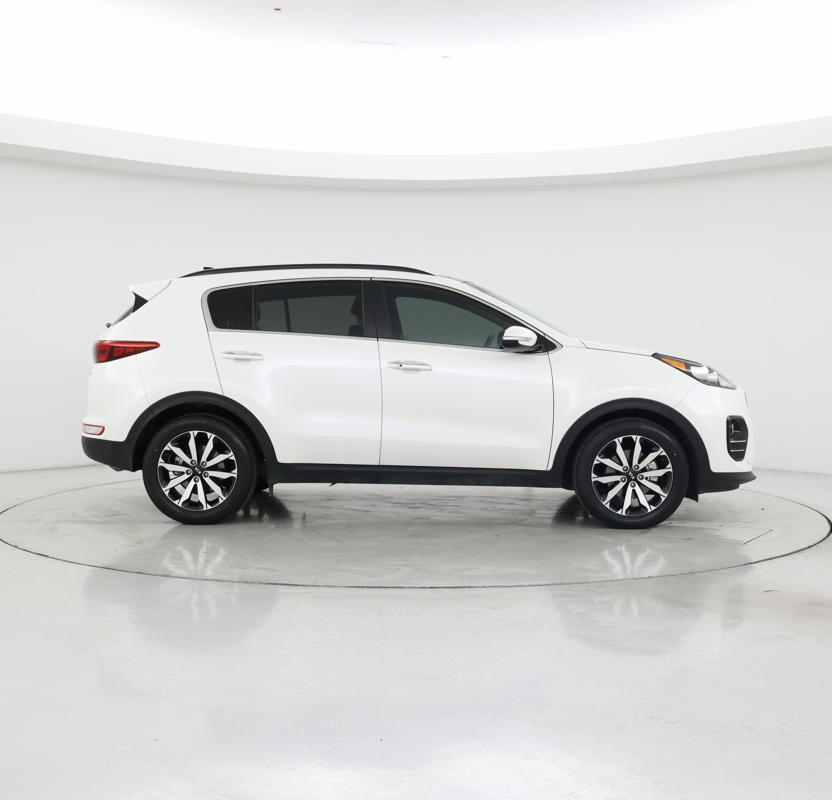 Thumbnail: 2018 Kia Sportage - 7