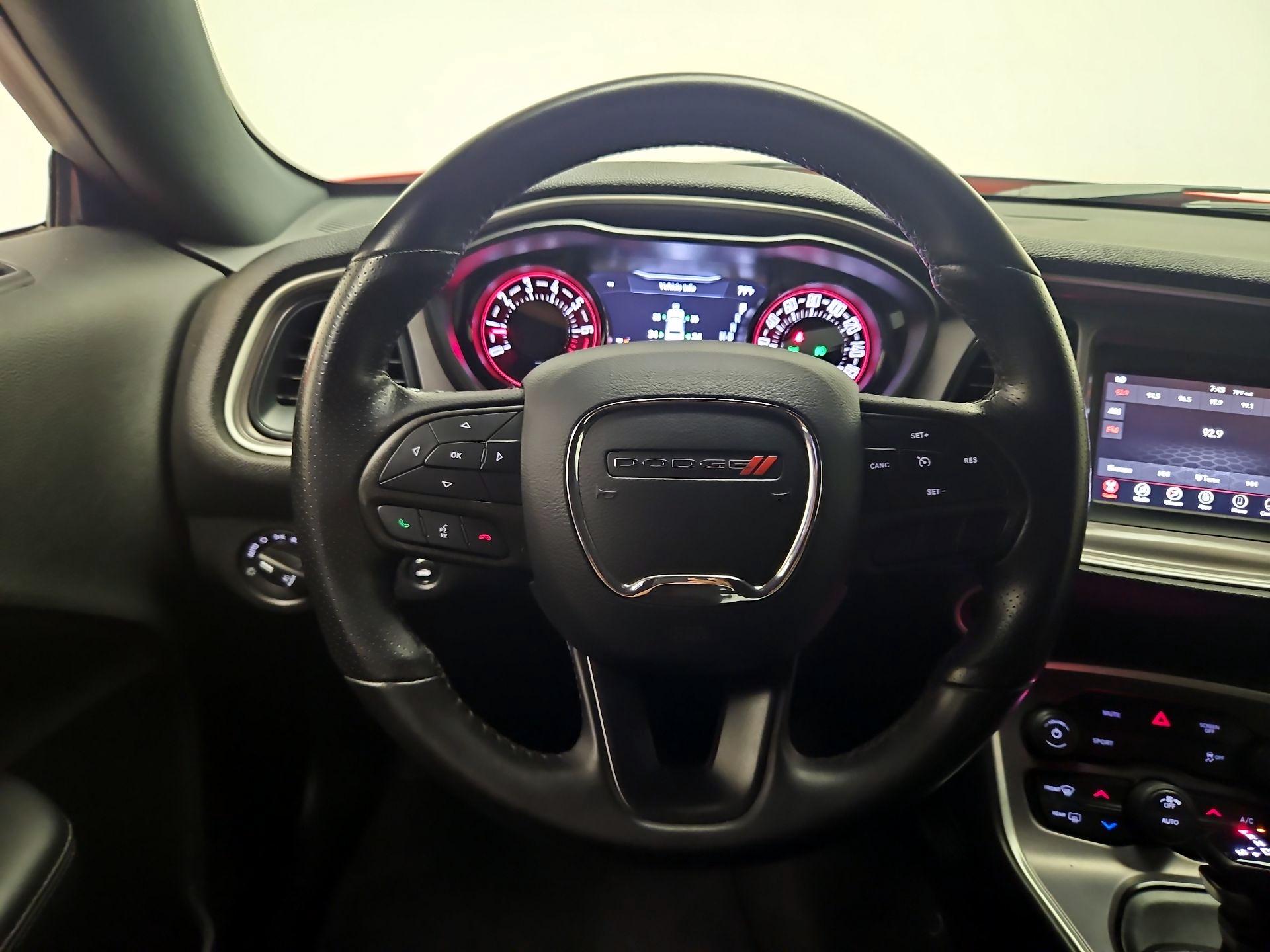 Thumbnail: 2022 Dodge Challenger - 10