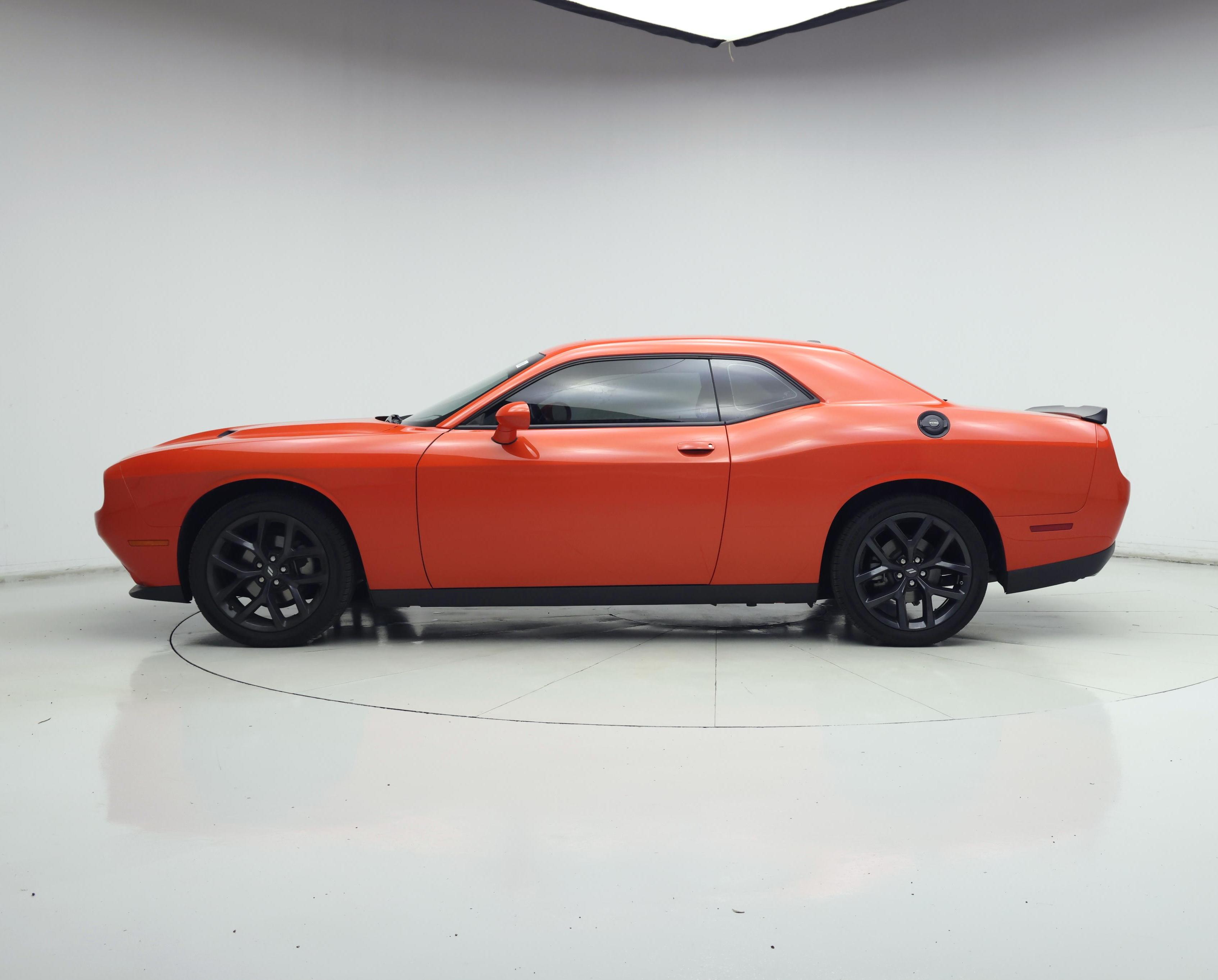 Thumbnail: 2022 Dodge Challenger - 3