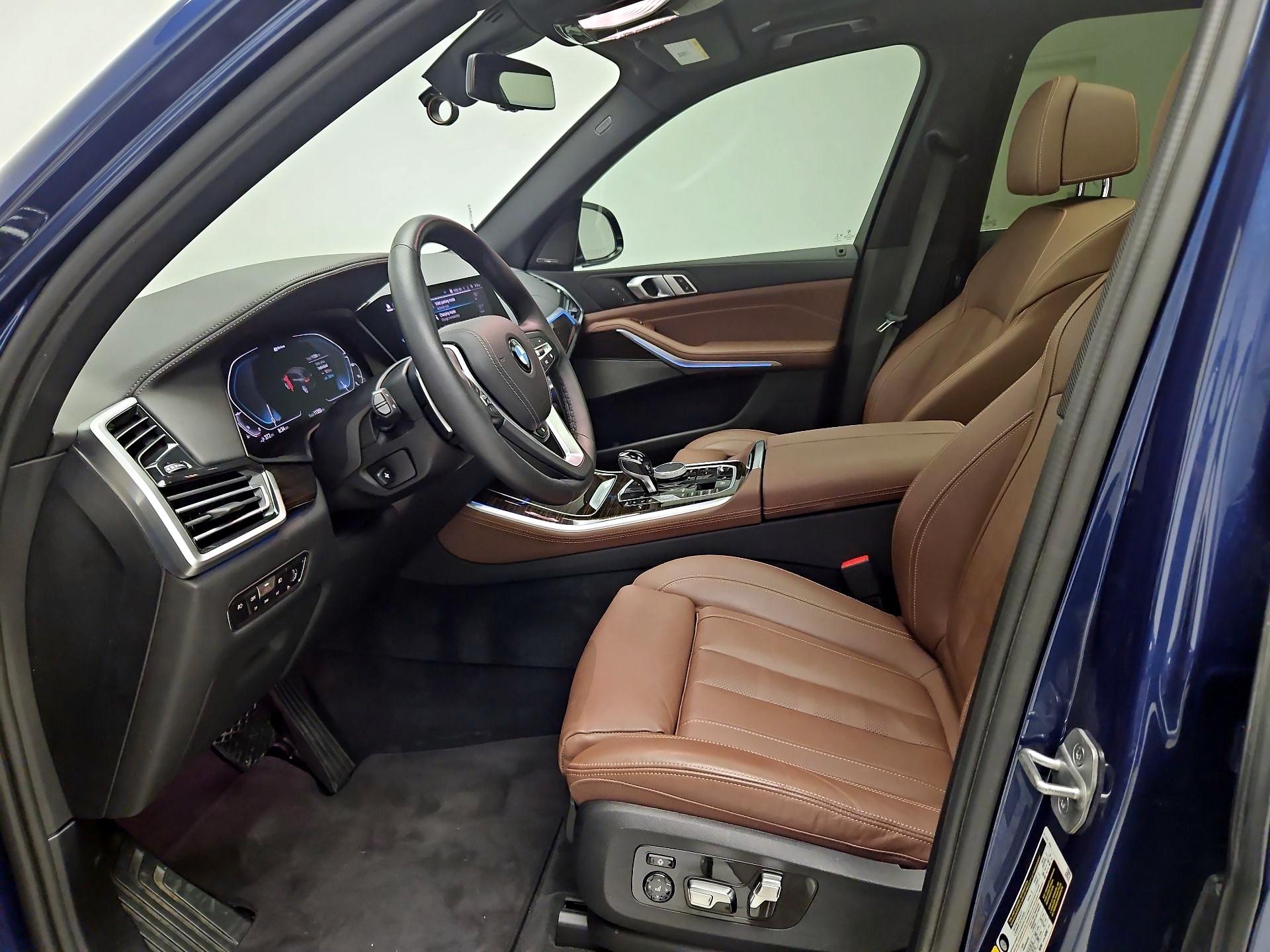 Thumbnail: 2021 BMW X5 - 11