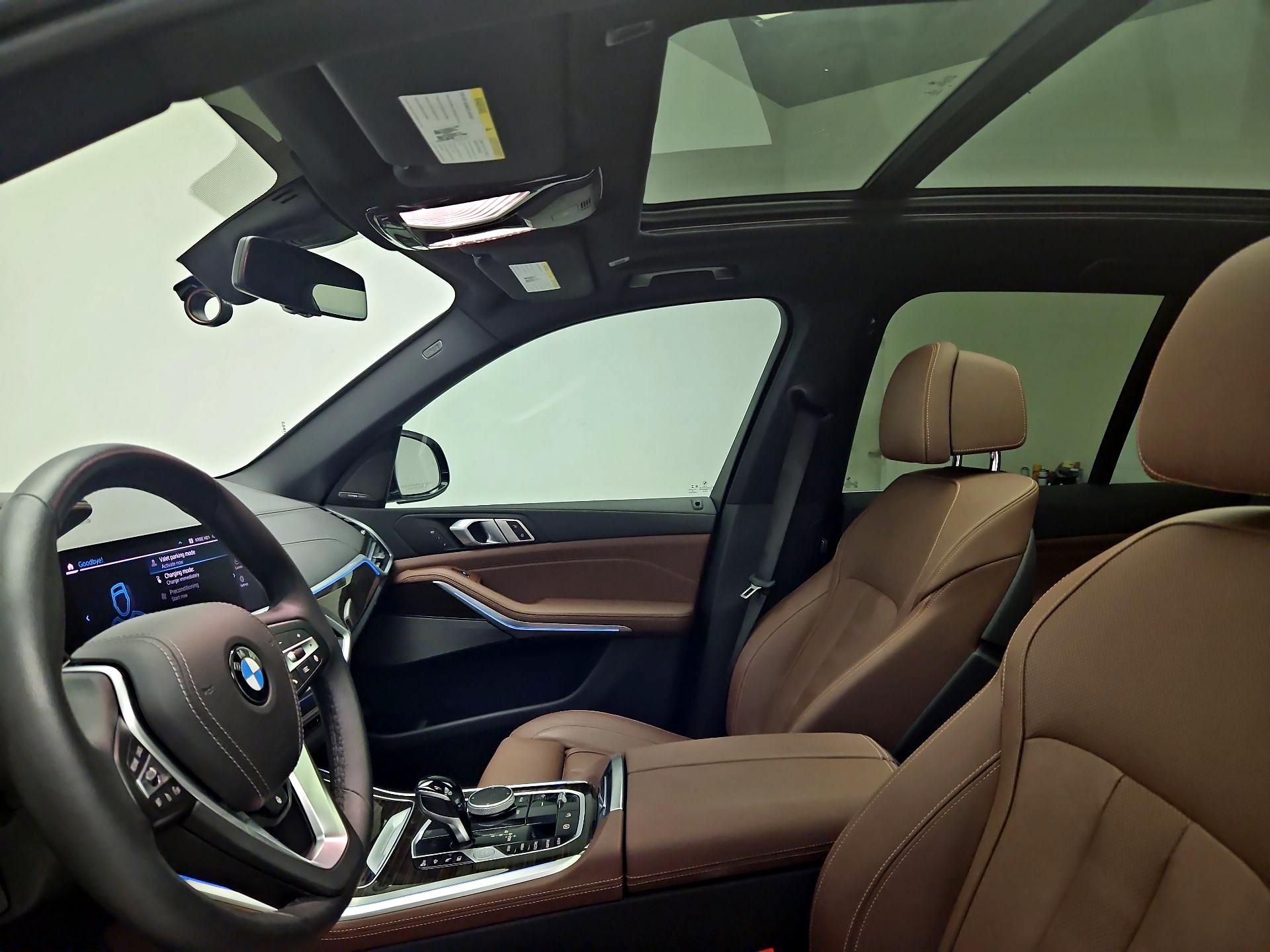 Thumbnail: 2021 BMW X5 - 20