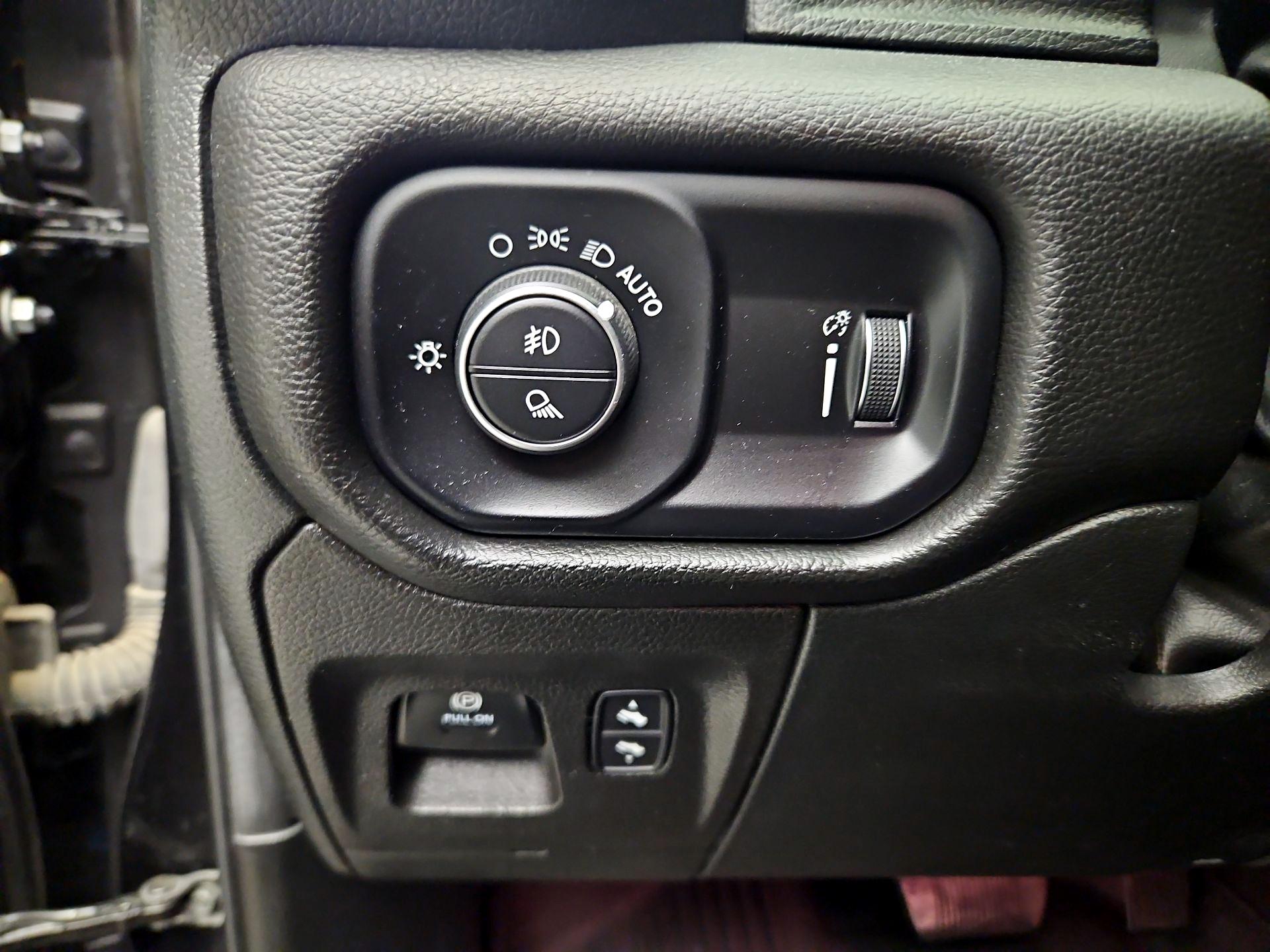 Thumbnail: 2022 RAM 1500 - 13