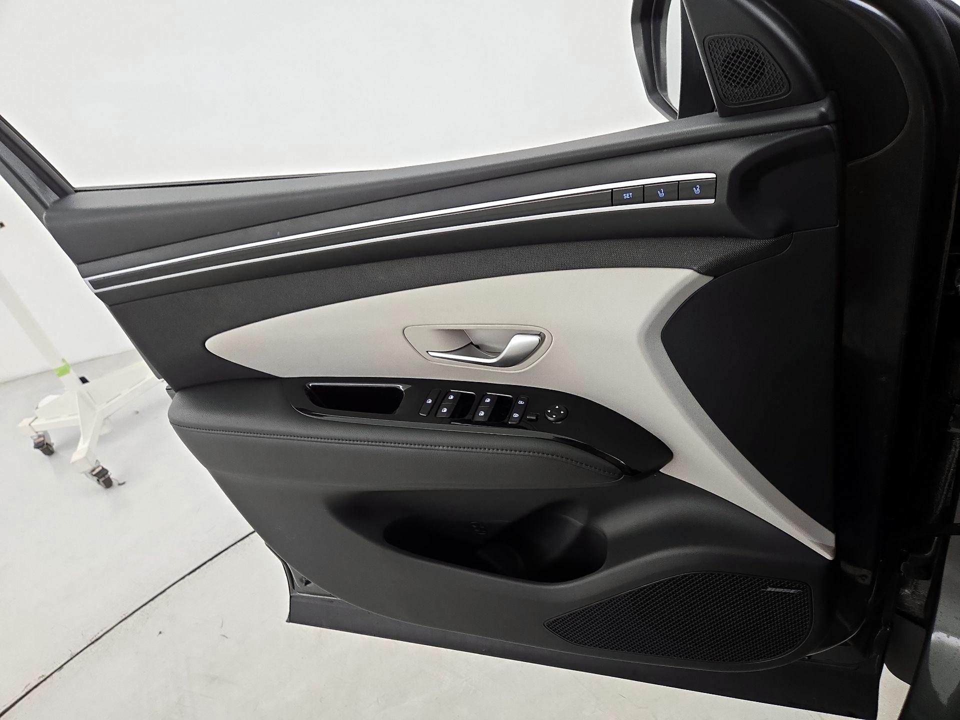 Thumbnail: 2024 Hyundai Tucson - 12