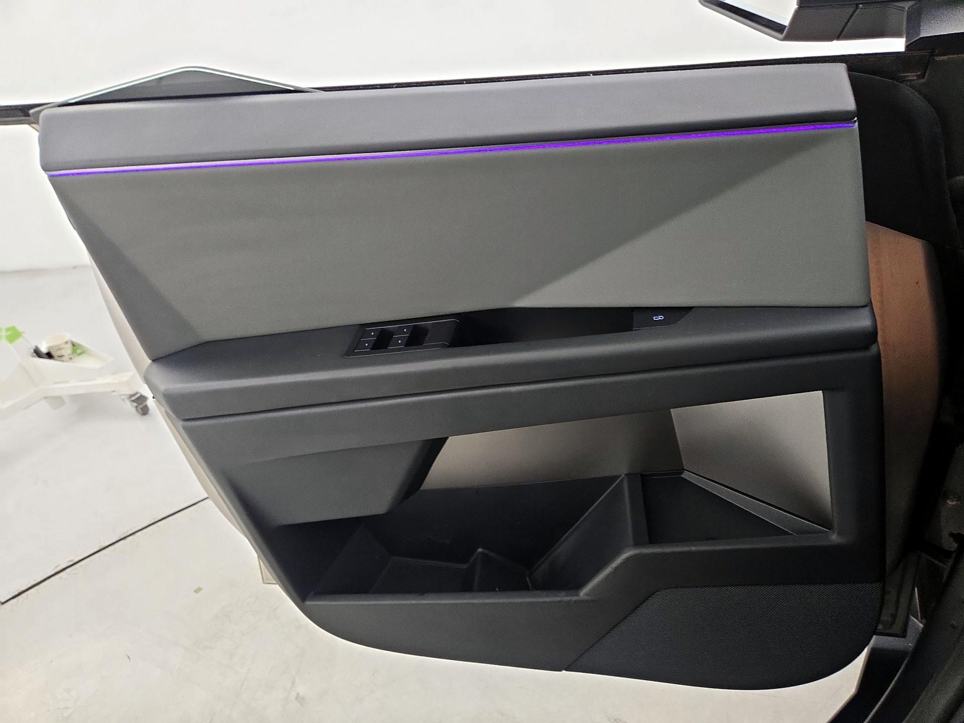 Thumbnail: 2024 Tesla Cybertruck - 12
