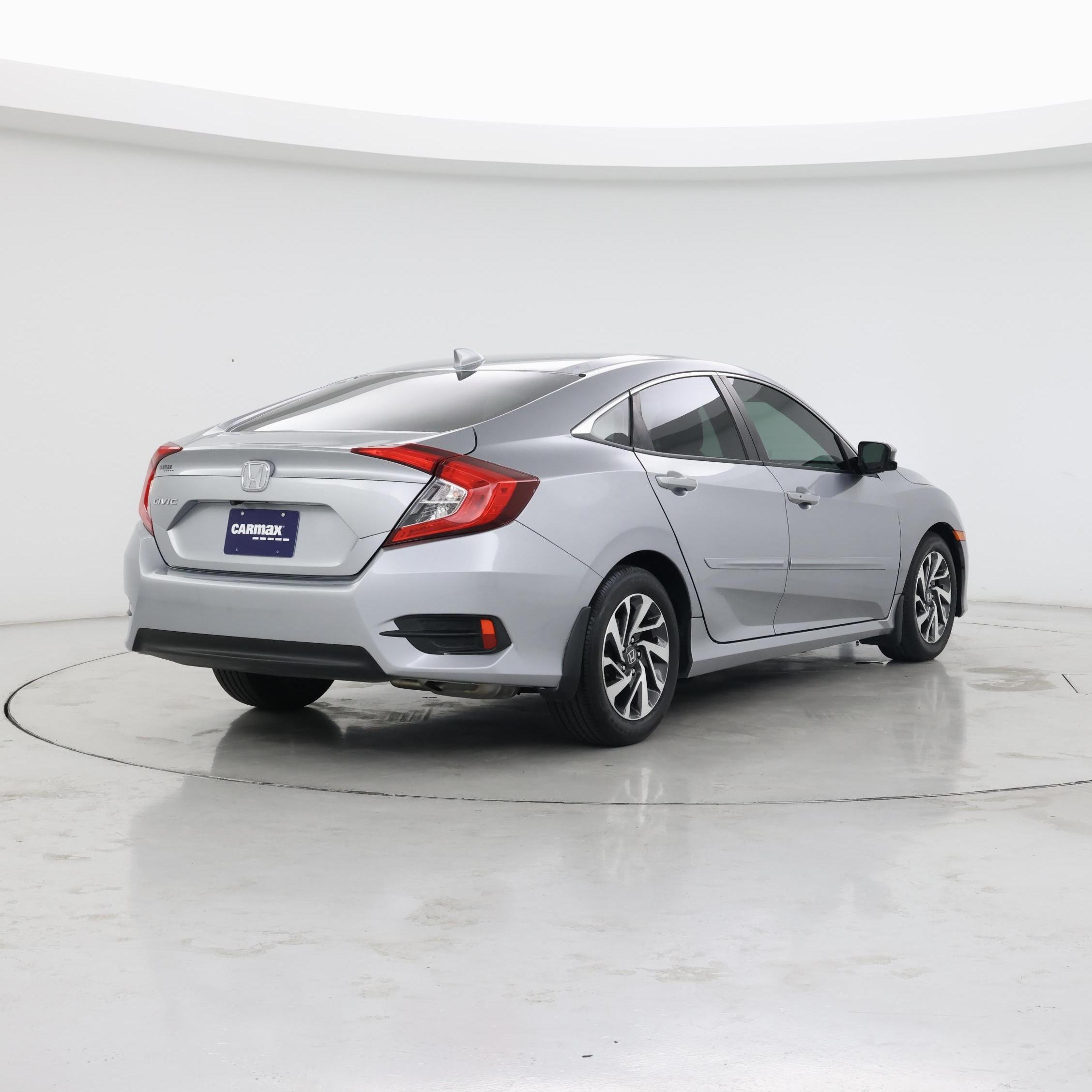 Thumbnail: 2017 Honda Civic - 8