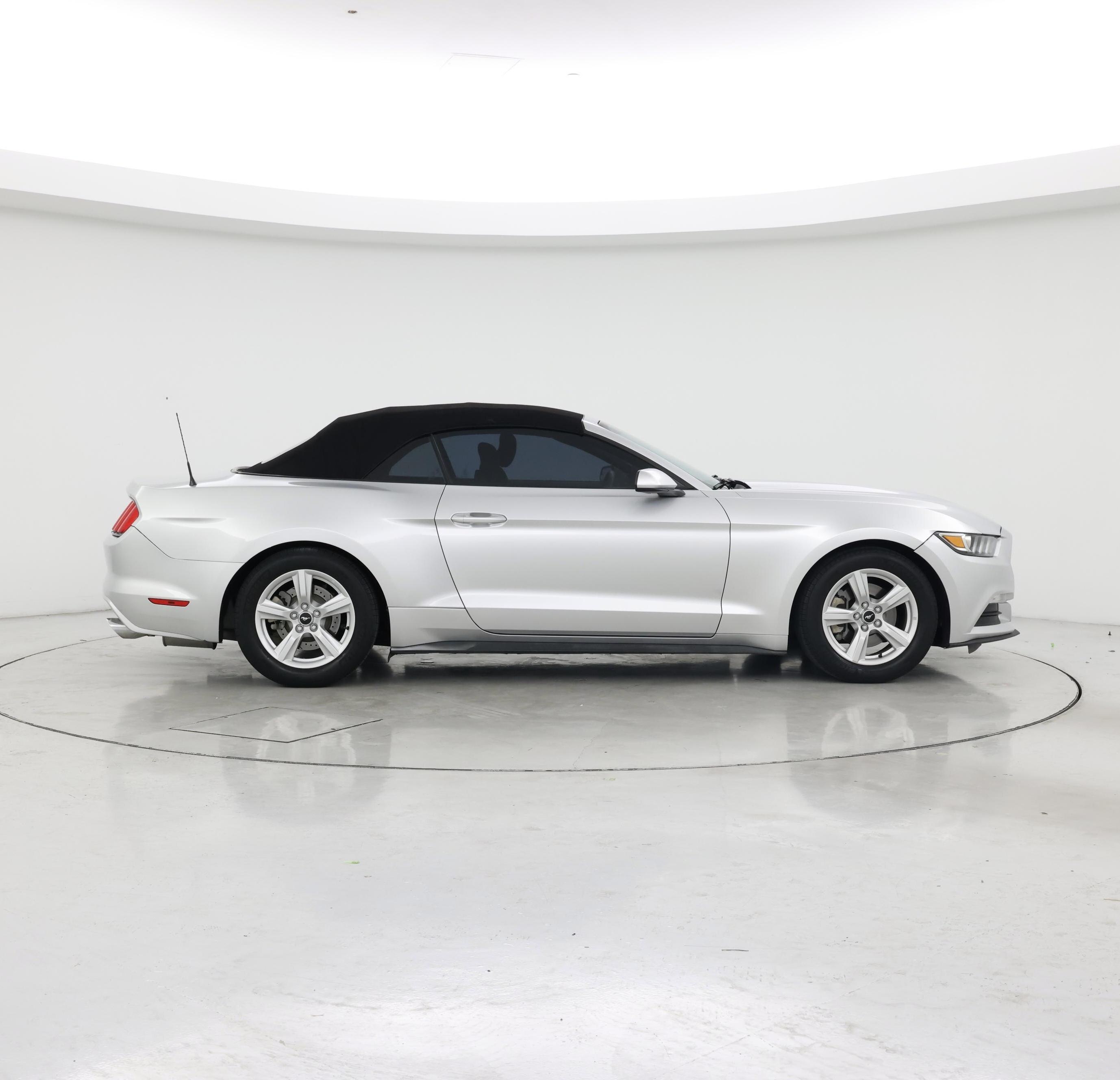 Thumbnail: 2016 Ford Mustang - 7
