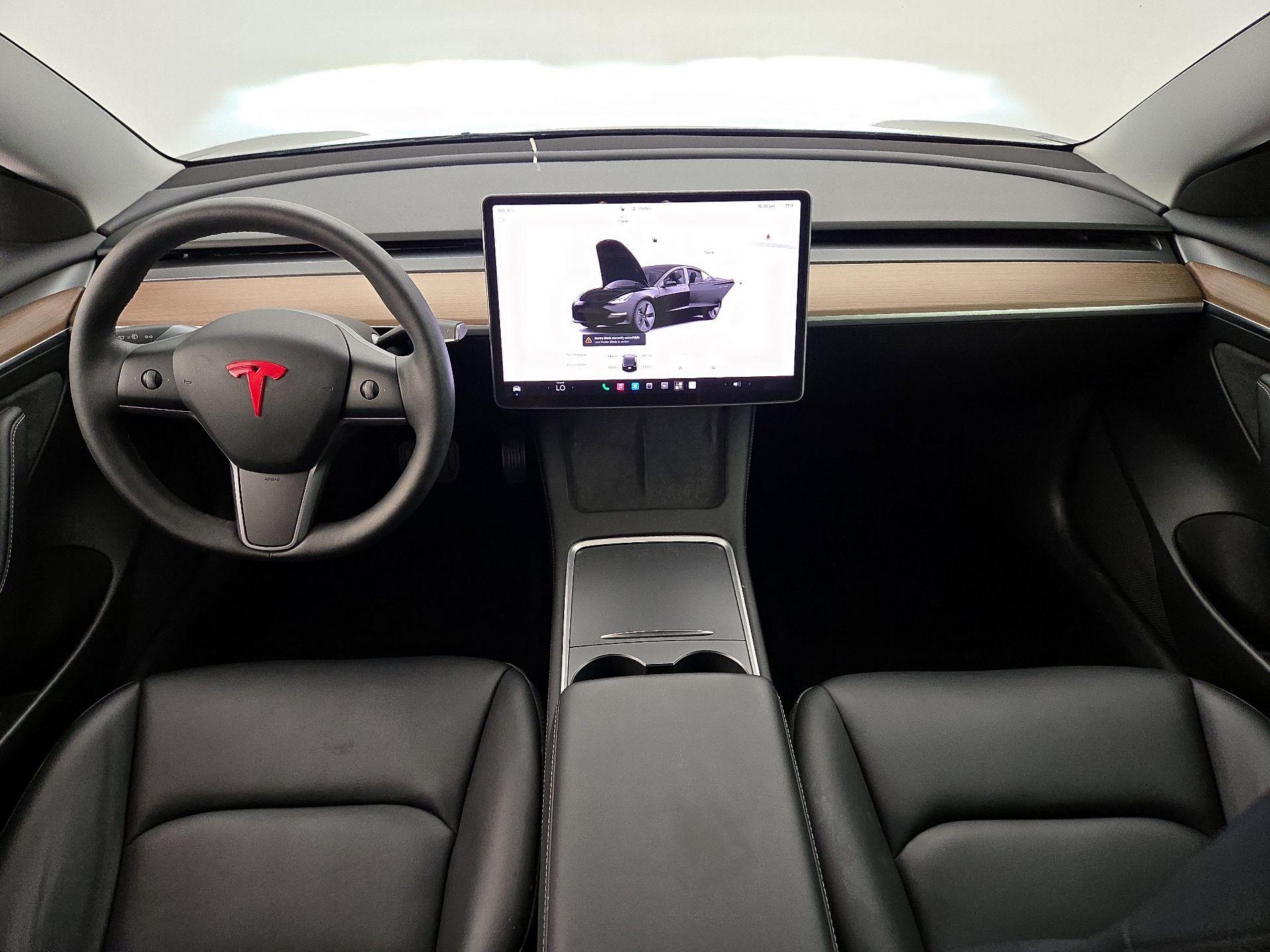 Thumbnail: 2023 Tesla Model 3 - 9