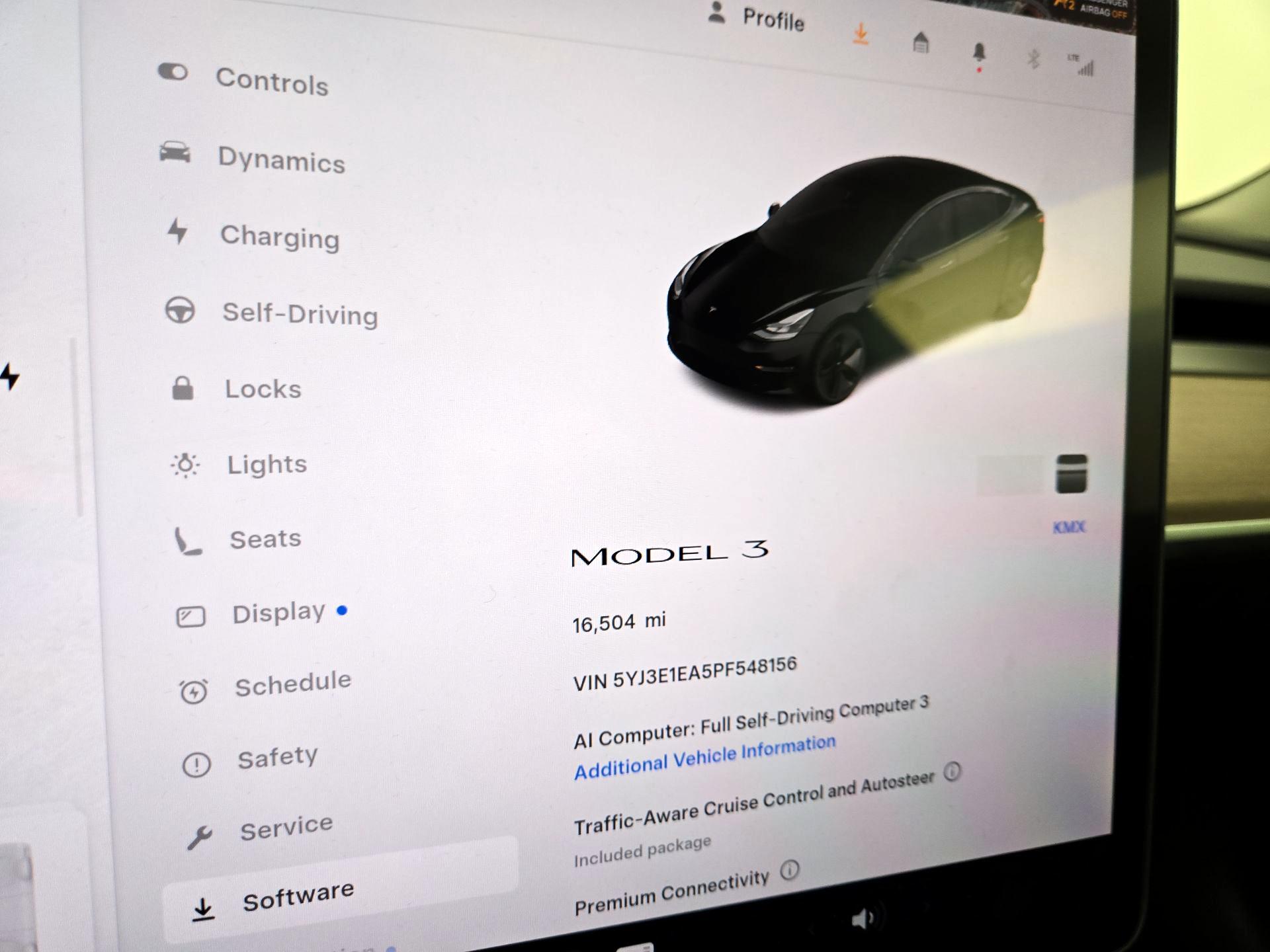 Thumbnail: 2023 Tesla Model 3 - 13